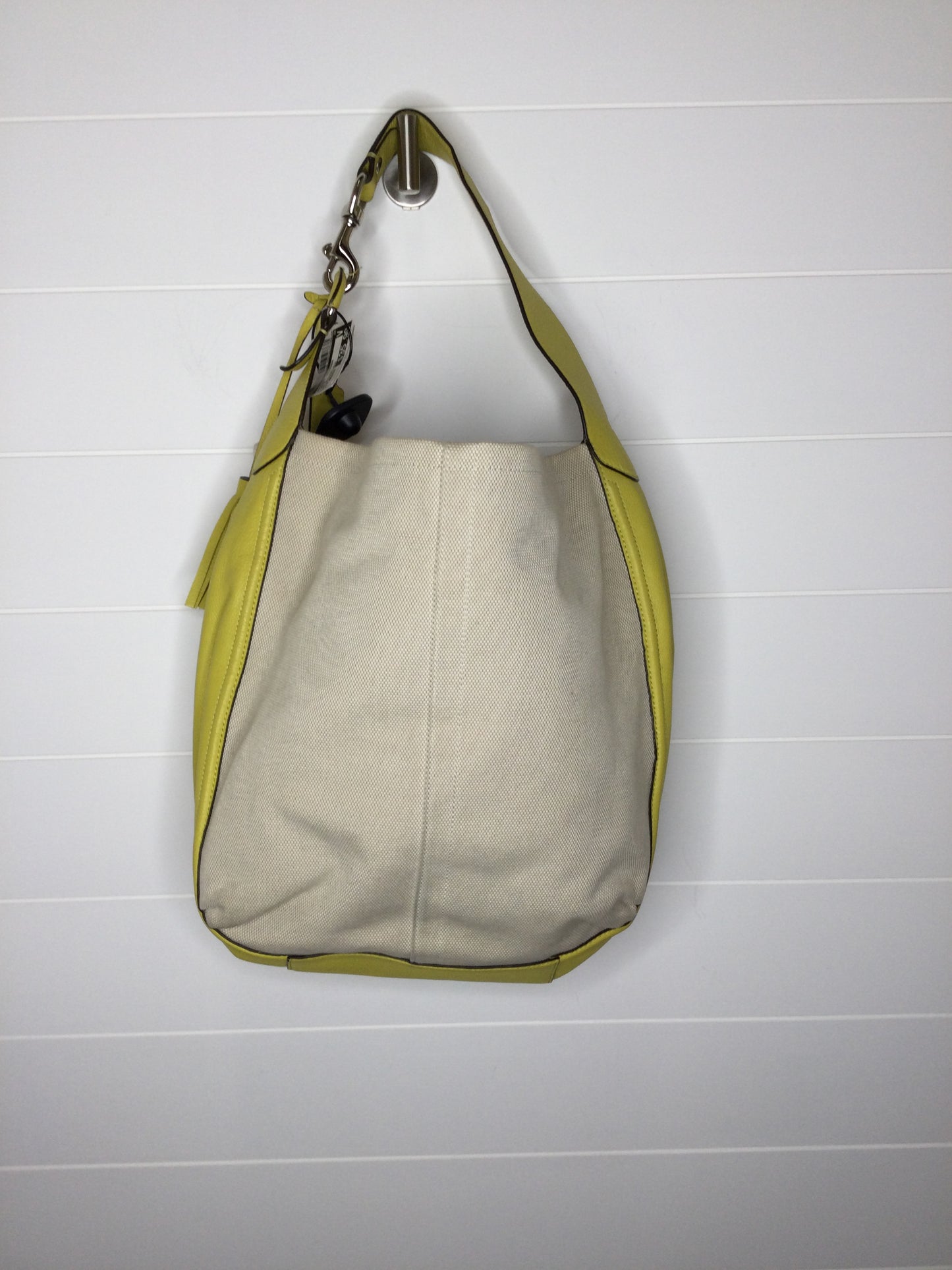 Handbag Designer By Coach Outlet Size: Medium