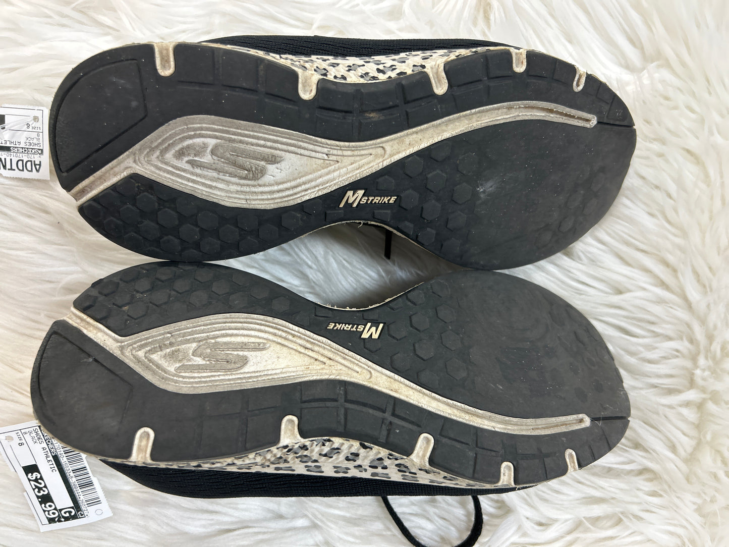 Shoes Athletic By Skechers In Black, Size:8