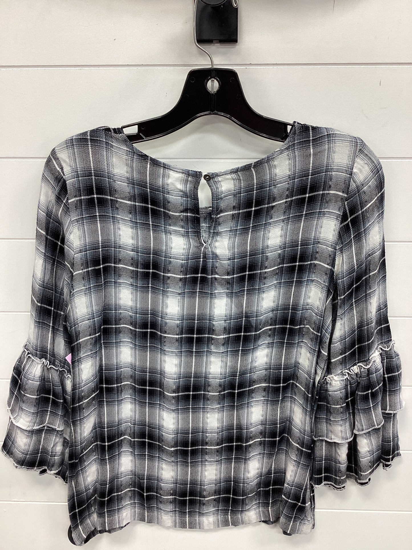 Top Ls By Clothes Mentor In Grey, Size:S