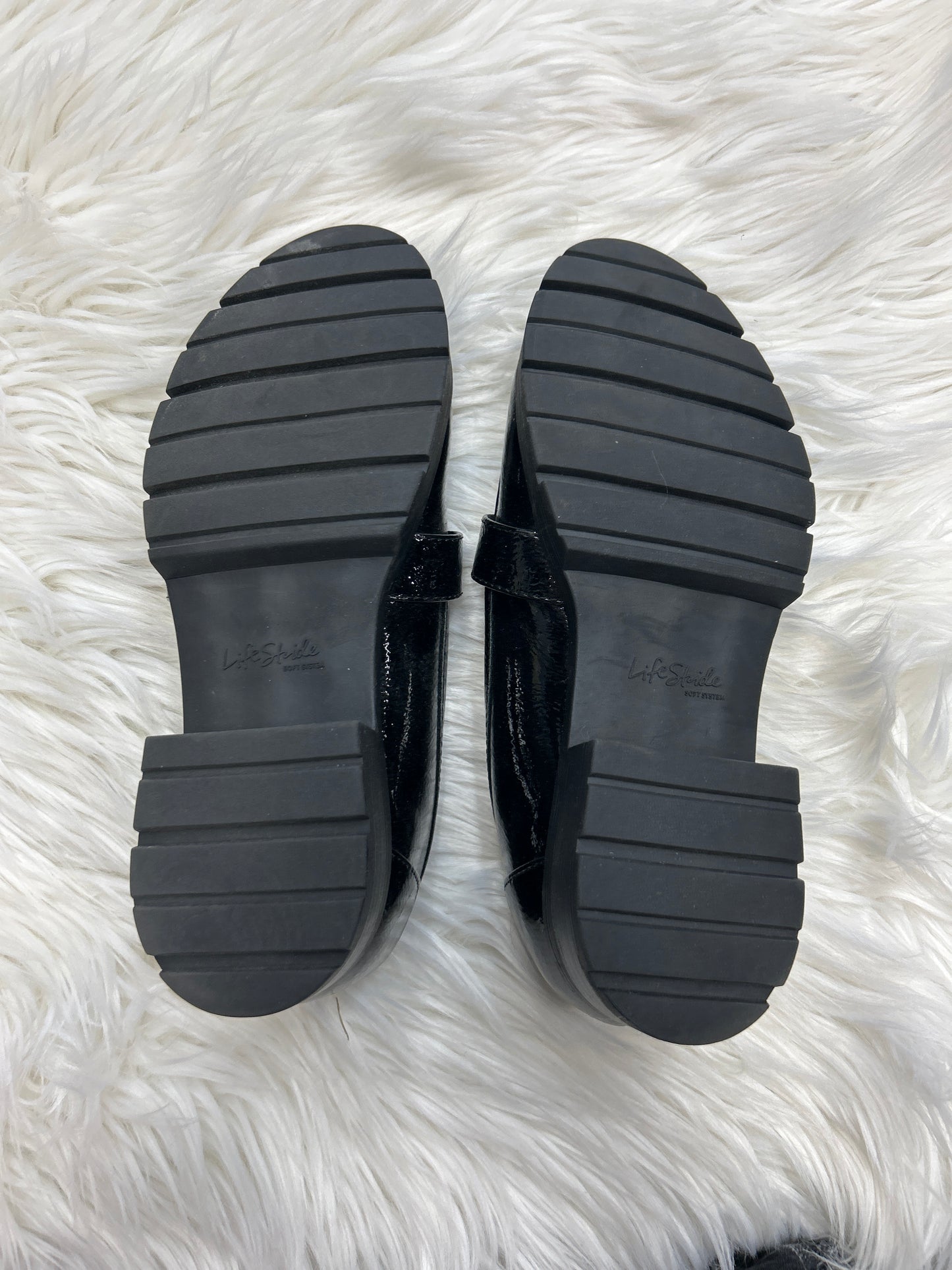 Shoes Flats By Life Stride In Black, Size:8