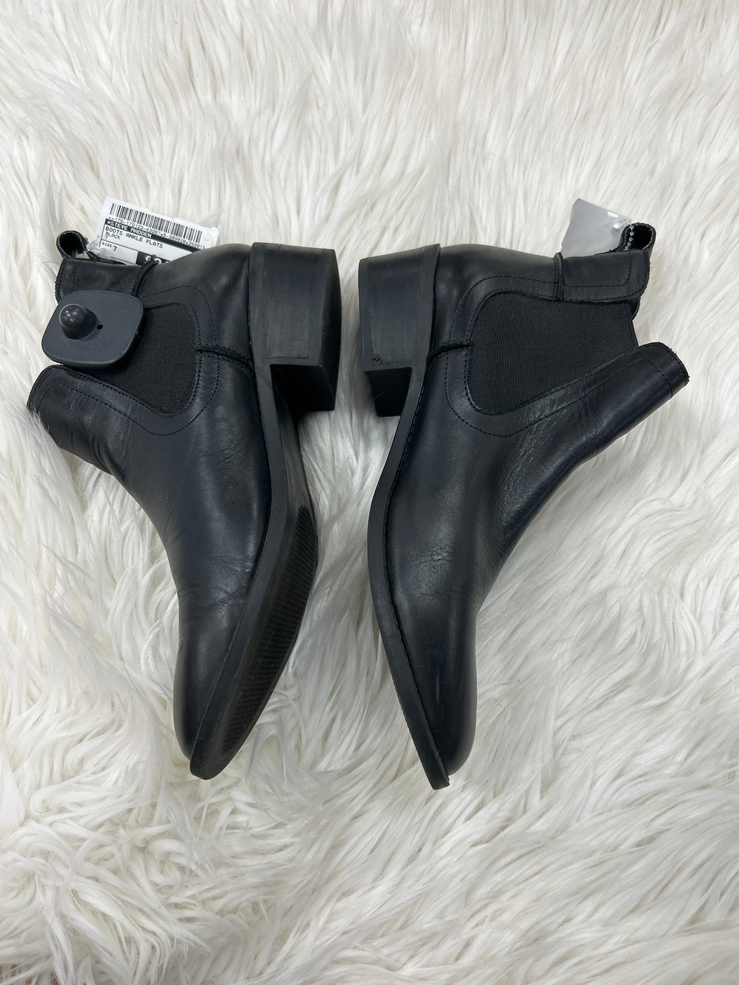 Boots Ankle Flats By Steve Madden In Black, Size:7