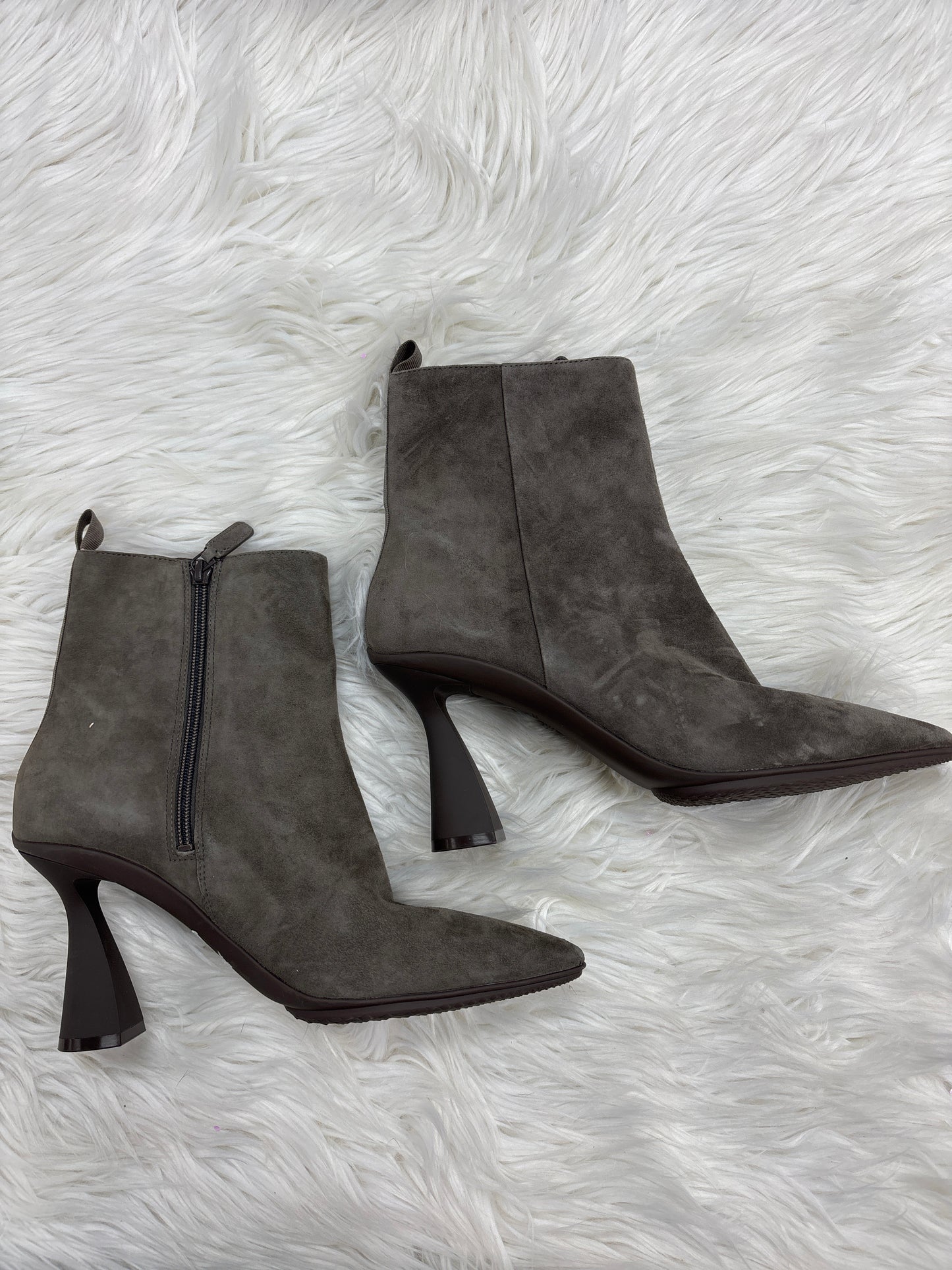 Boots Ankle Heels By Cole-Haan In Grey, Size:10