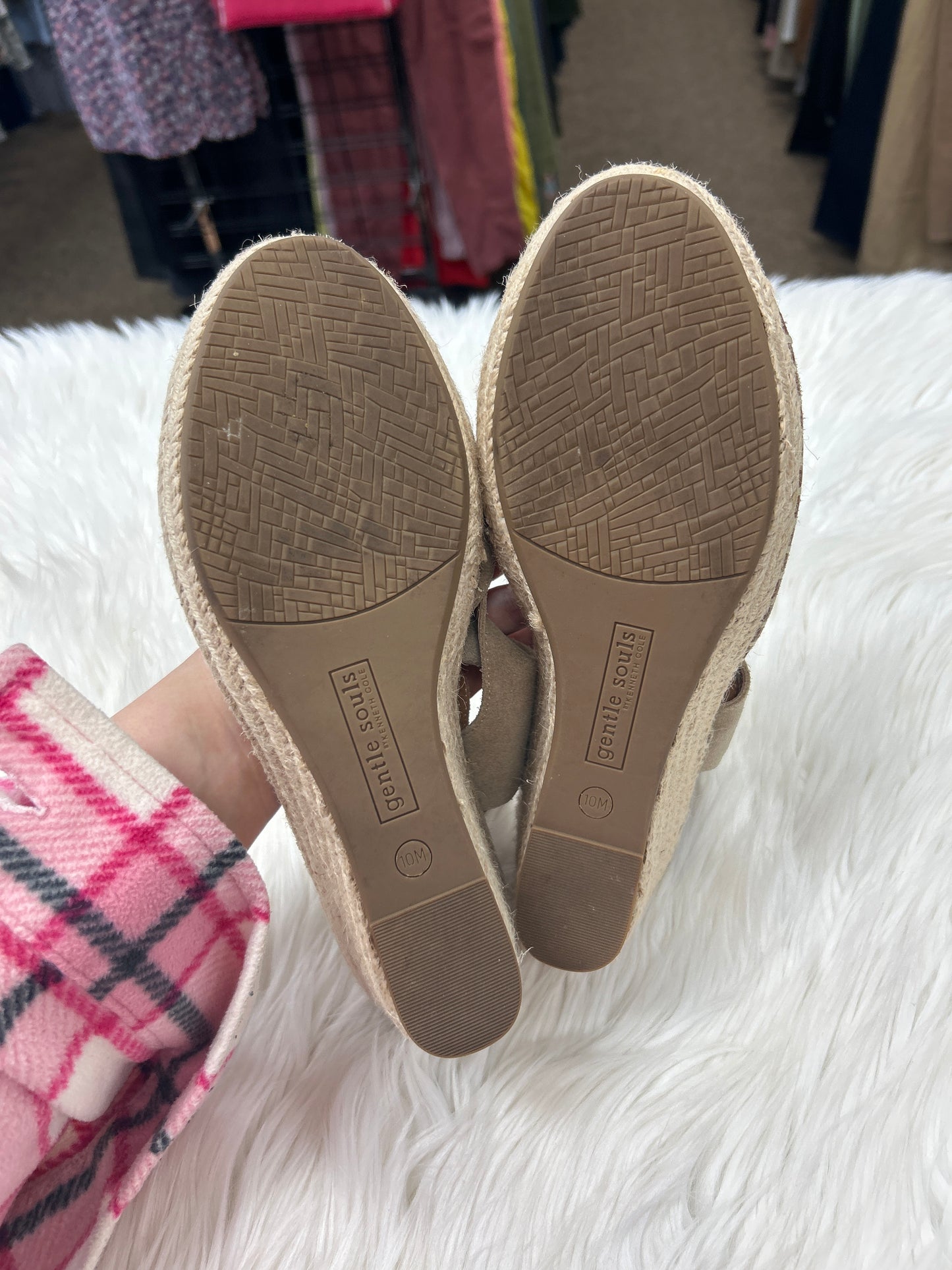 Sandals Heels Wedge By Gentle Souls In Taupe, Size:10