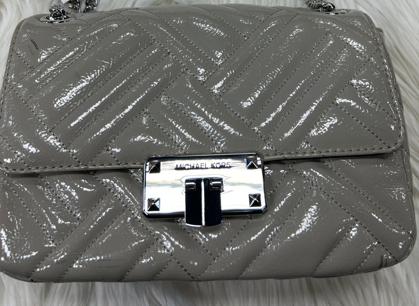Handbag Designer By Michael Kors In Grey, Size:Medium