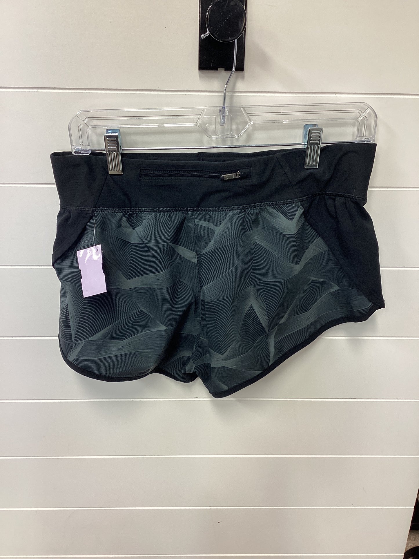 Athletic Shorts By Under Armour In Black, Size:M