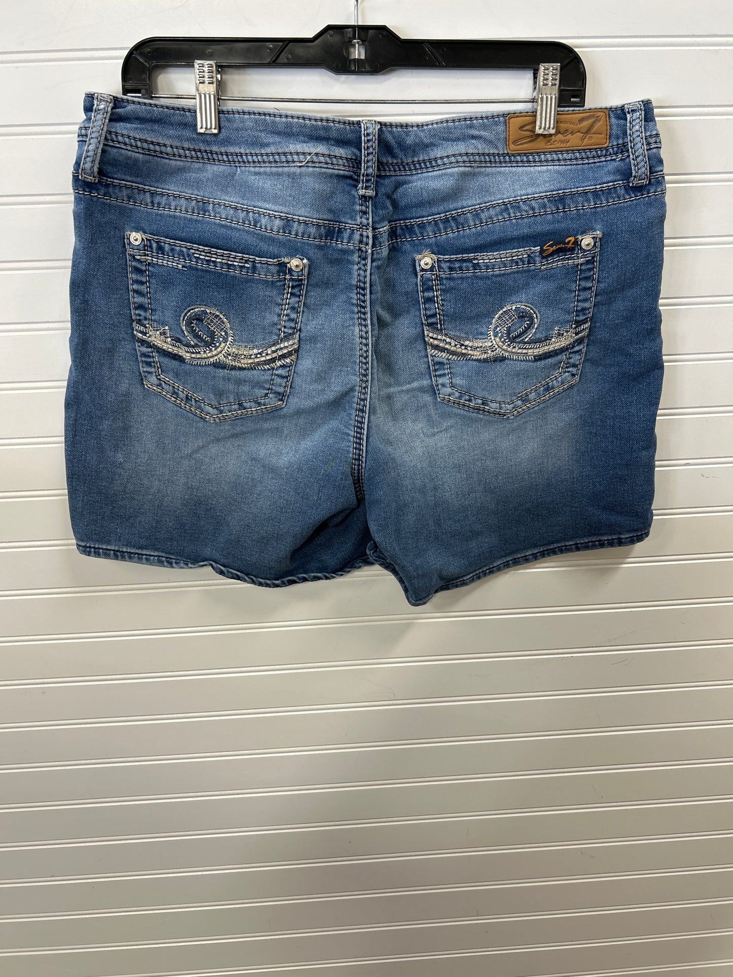 Shorts By Seven 7 In Blue Denim, Size:14
