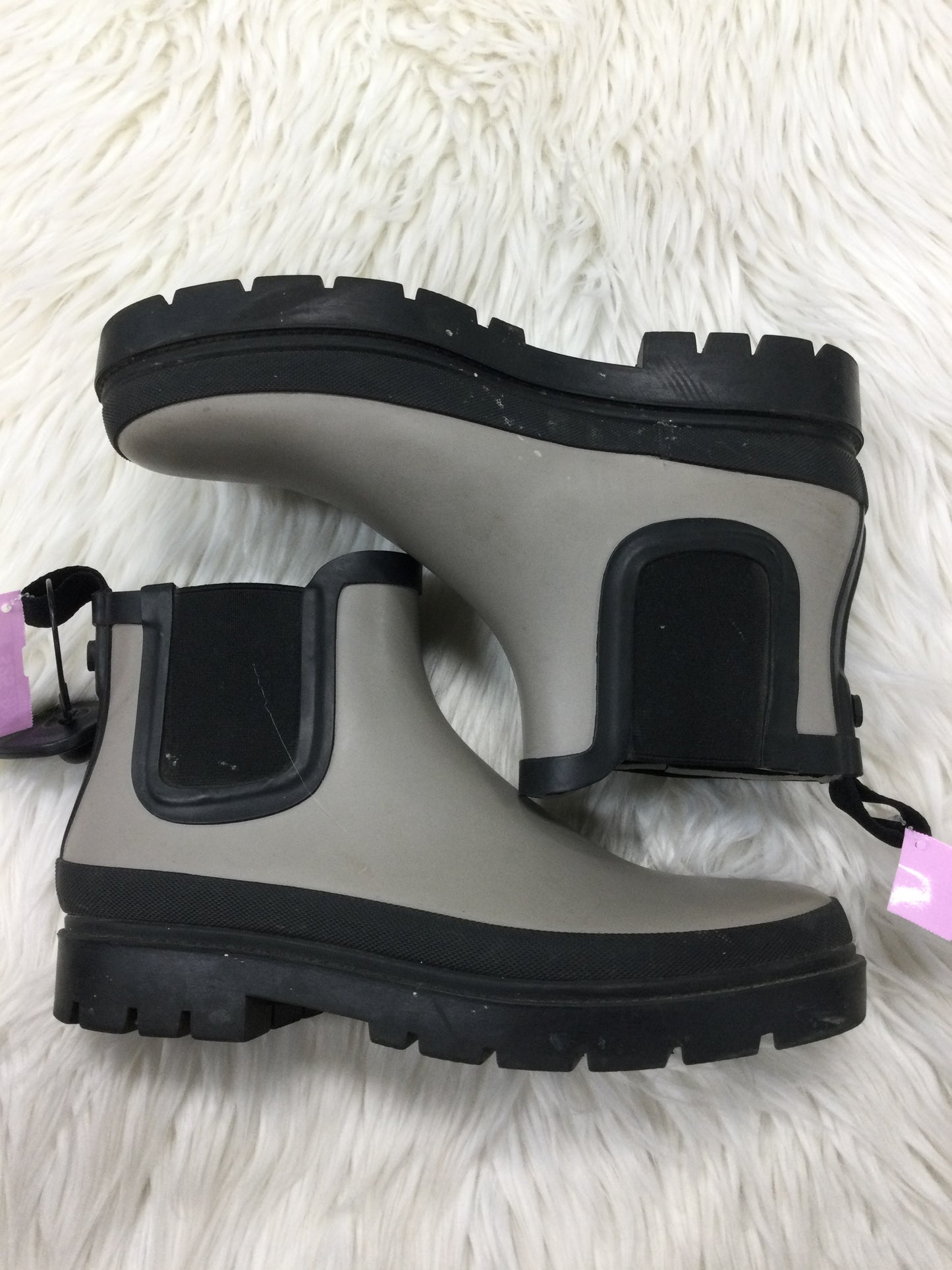 Boots Ankle Flats By Cmc In Grey, Size:8