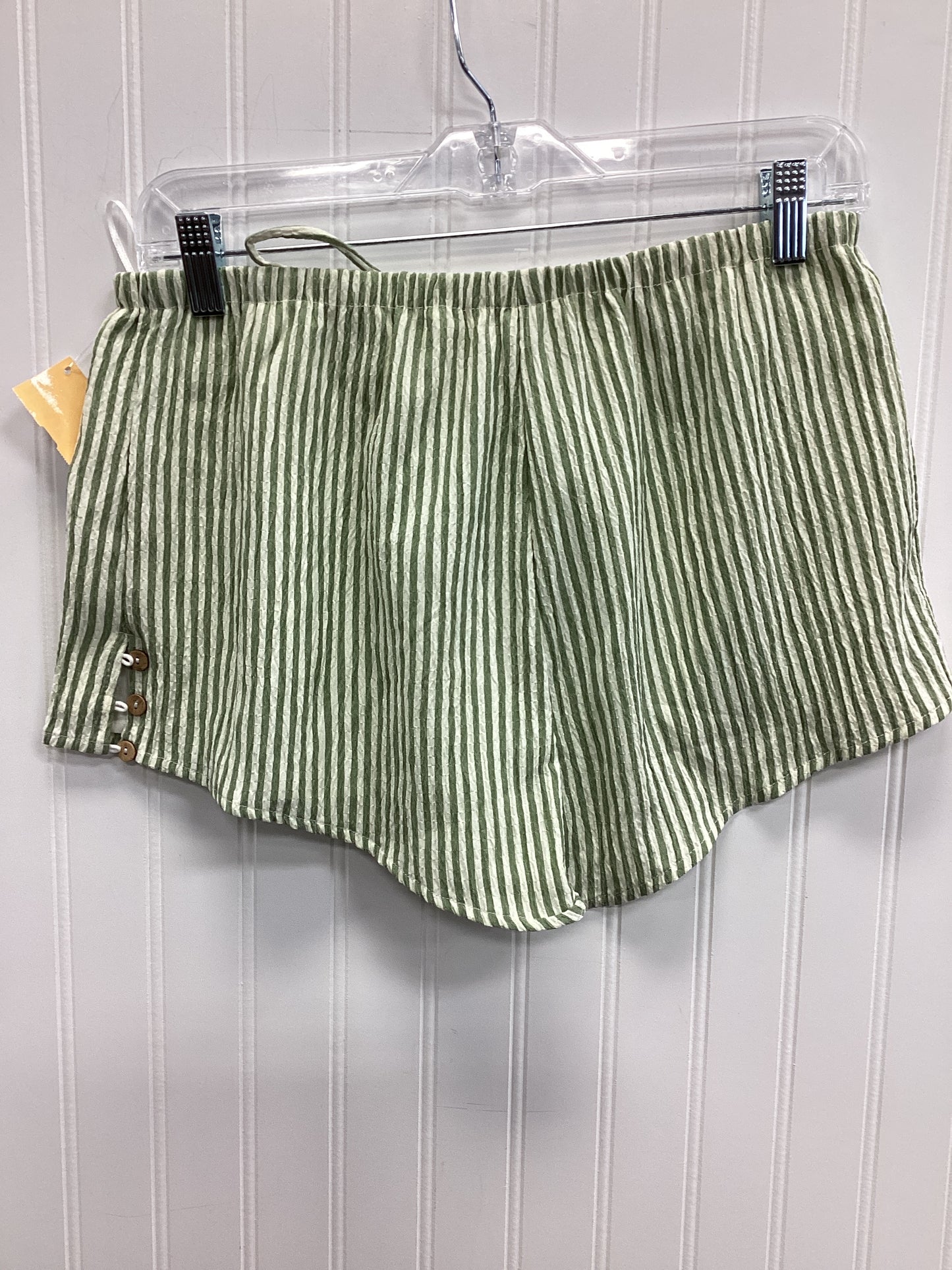 Shorts By Urban Daizy In Green, Size:L
