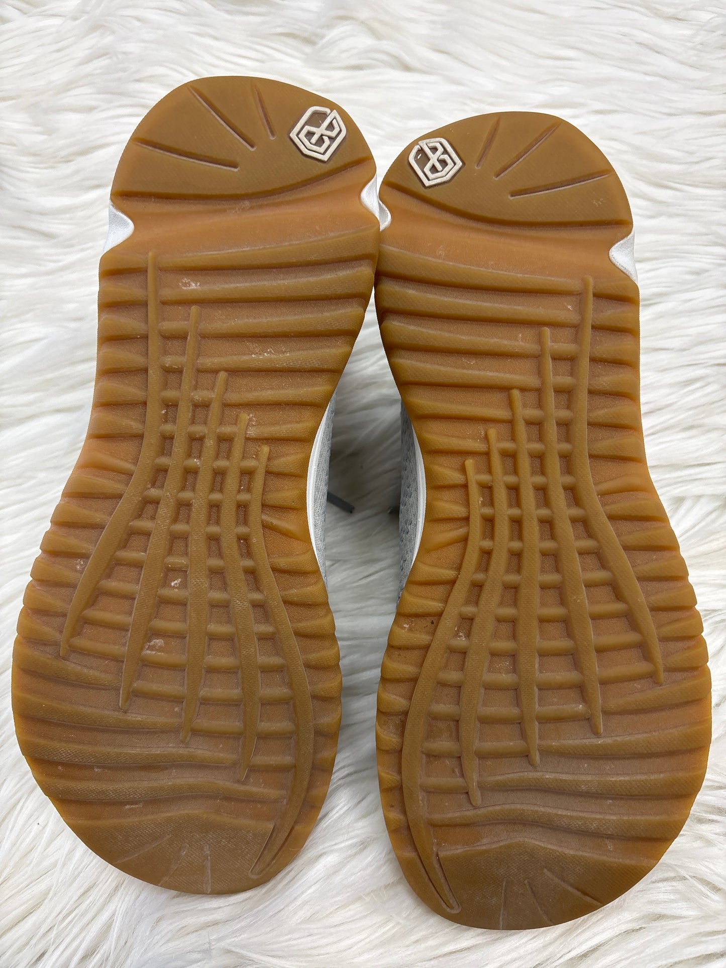 Shoes Athletic By Cmb In Grey, Size:8