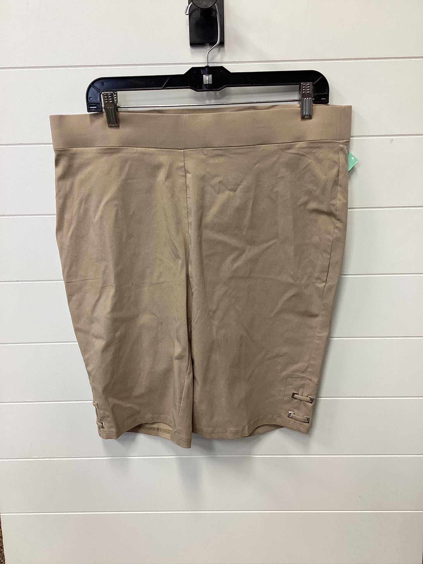 Shorts By 89Th And Madison In Beige, Size:Xl
