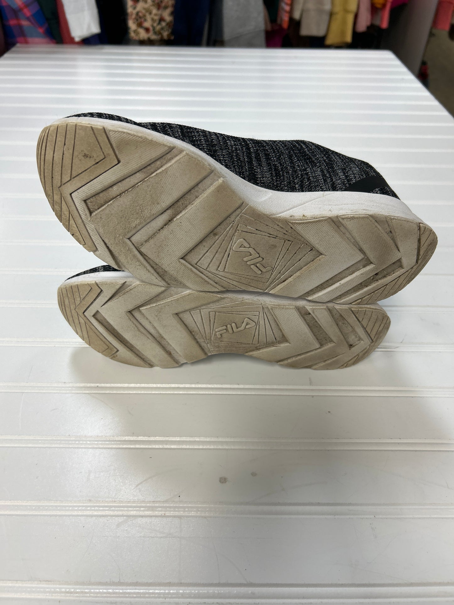 Shoes Athletic By Fila In Black, Size:10