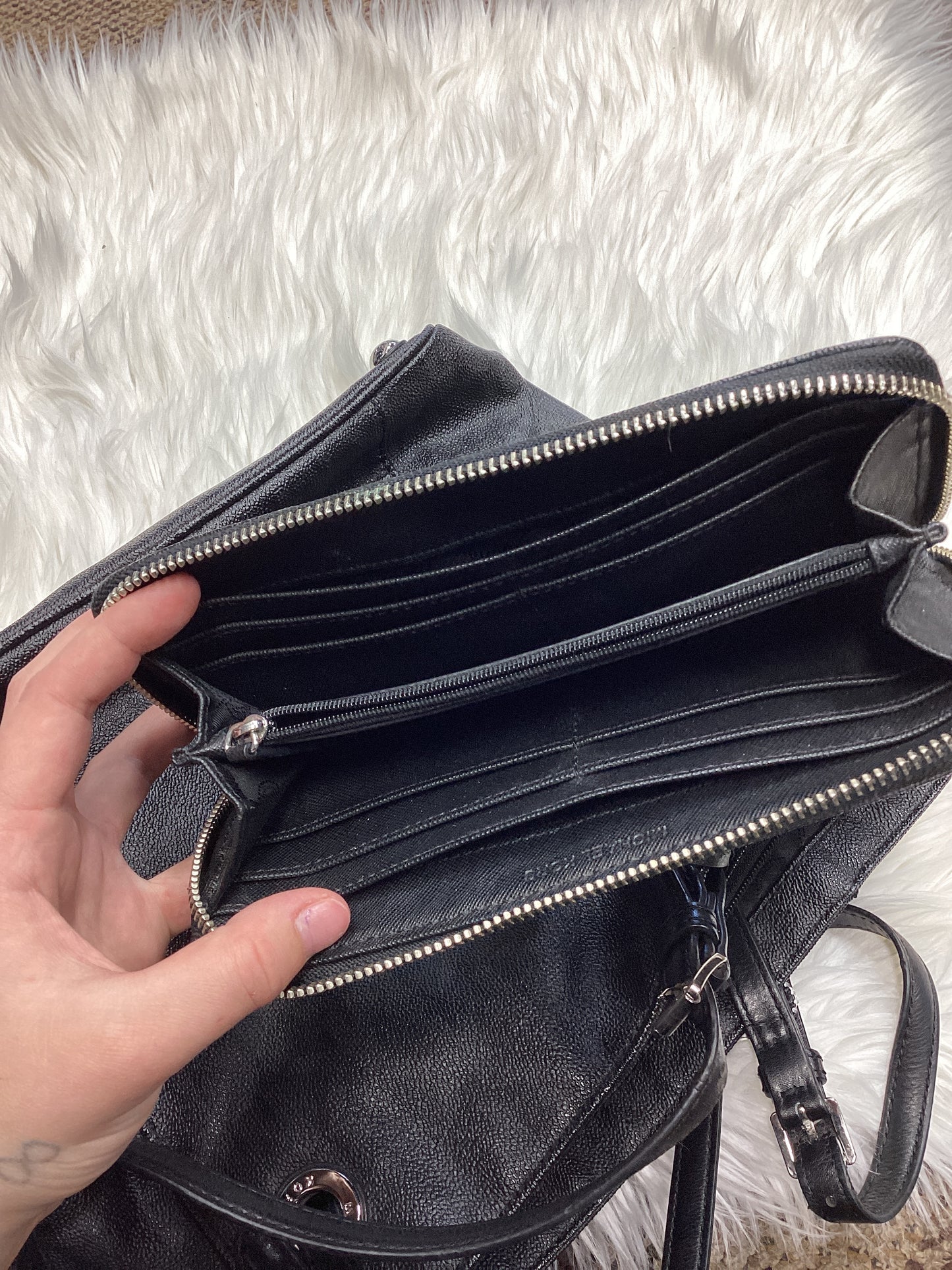 Handbag Designer By Michael Kors In Black, Size:Large