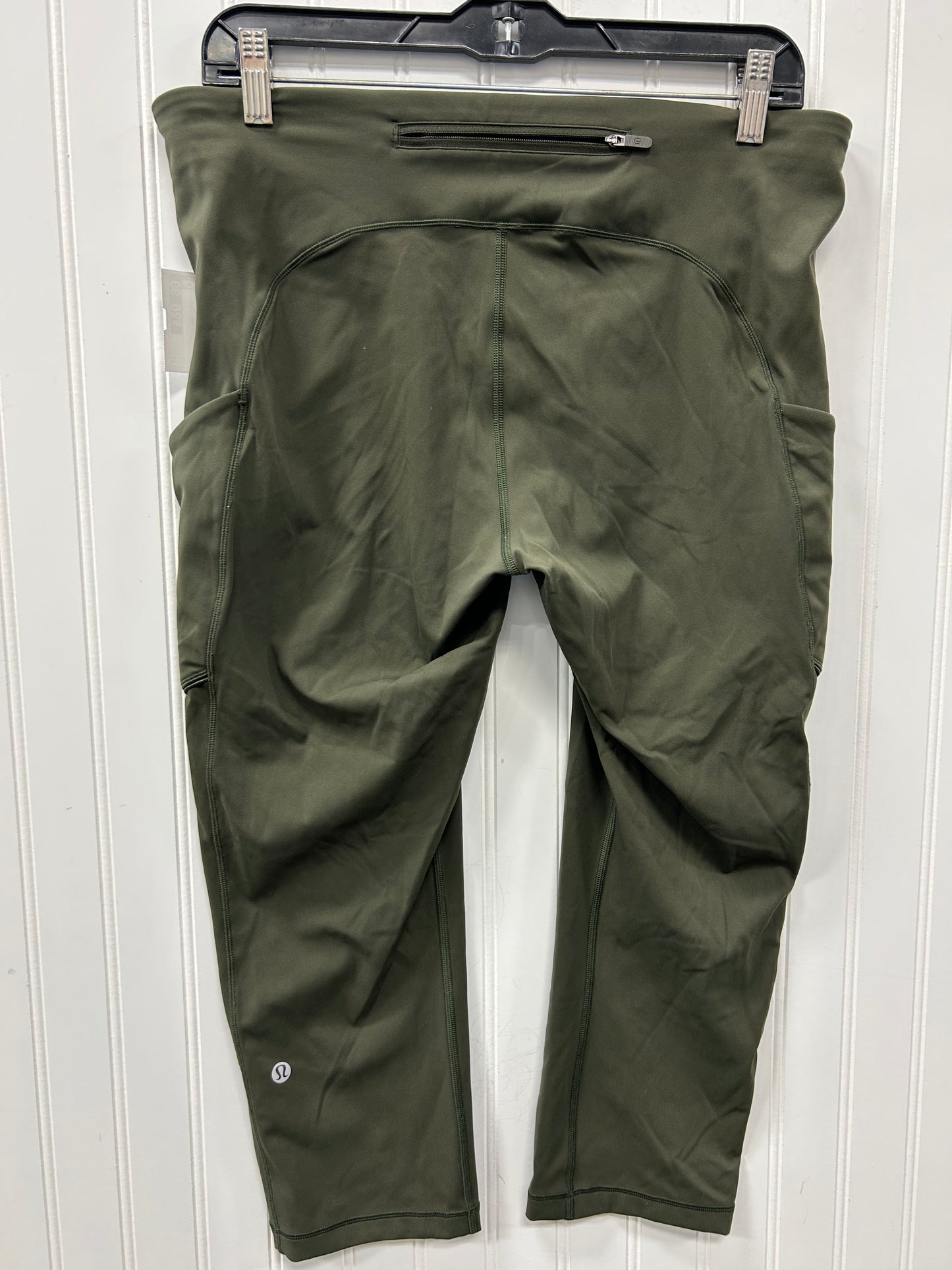 Athletic Leggings Capris By Lululemon In Green, Size:12