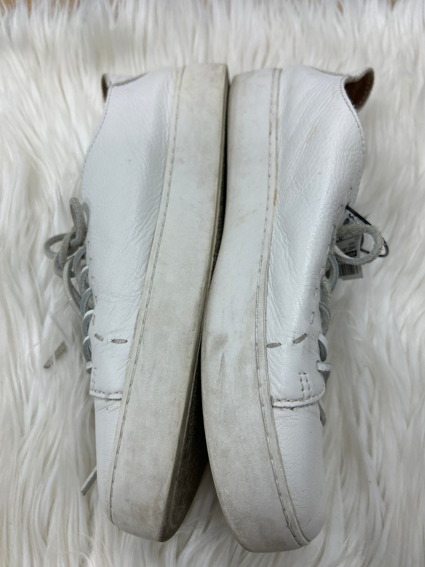 Shoes Designer By Frye In Cream, Size:9
