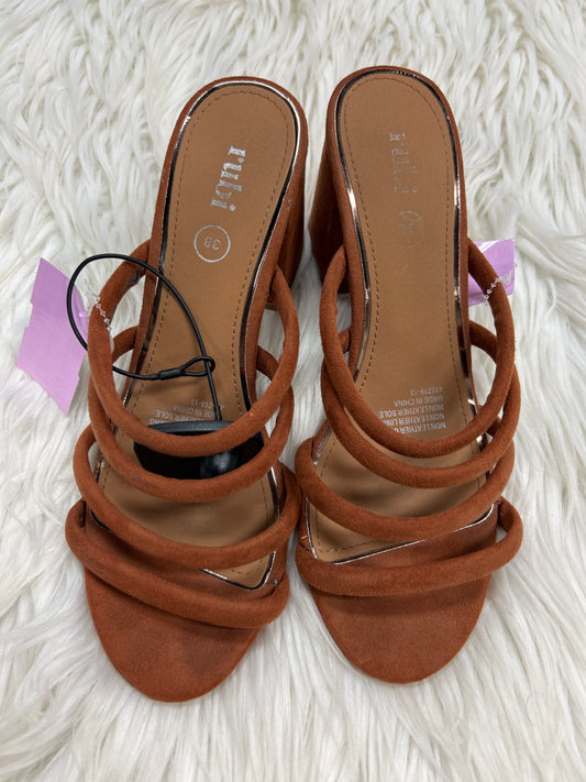 Sandals Heels Block By Clothes Mentor In Brown, Size:7.5