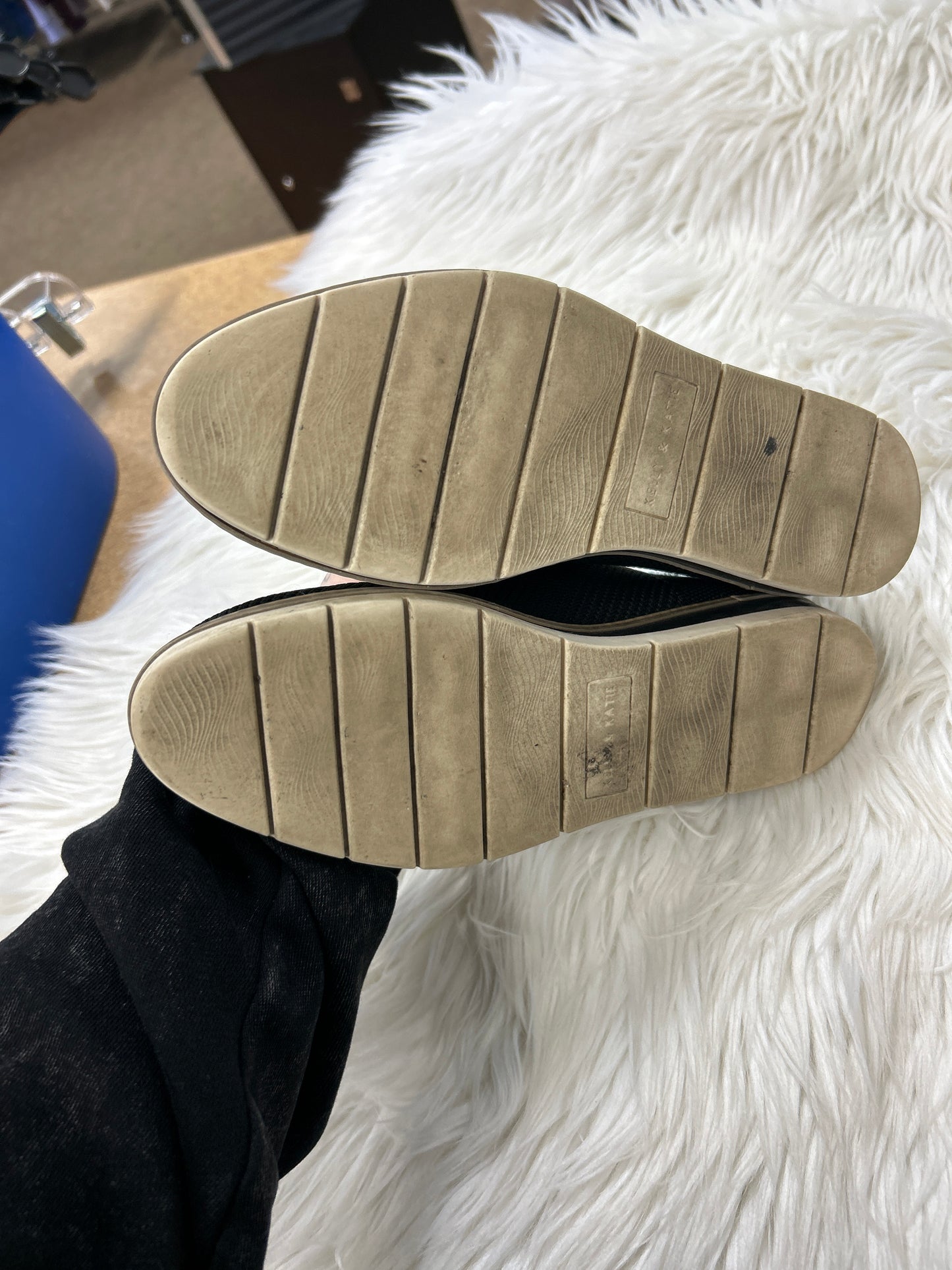 Shoes Flats By Kelly And Katie In Black, Size:7