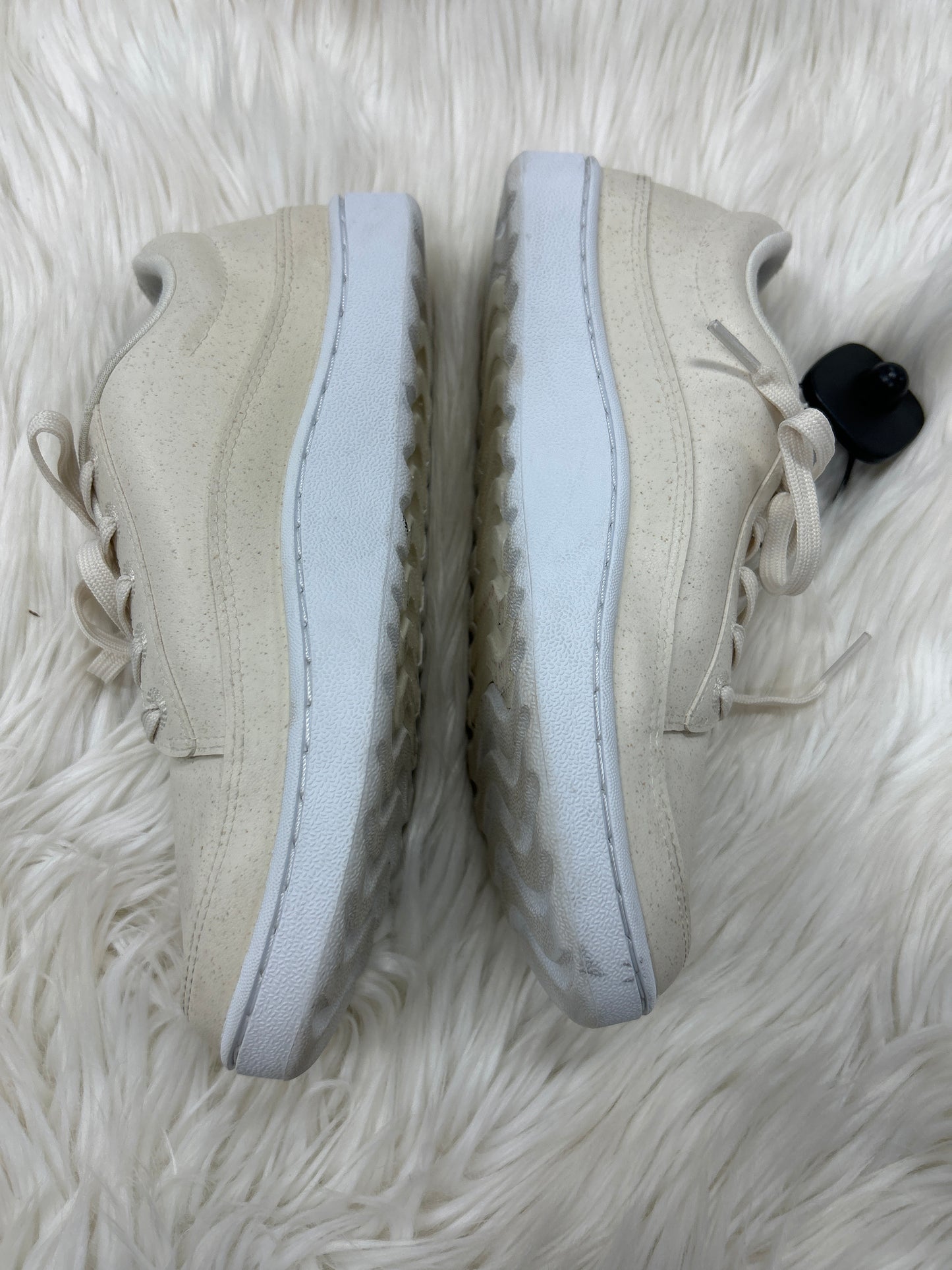 Shoes Sneakers By Allbirds In Cream, Size:7