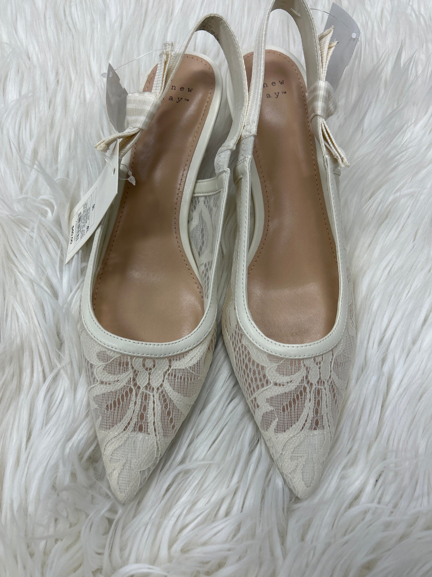 Shoes Heels Kitten By A New Day In Cream, Size:9.5