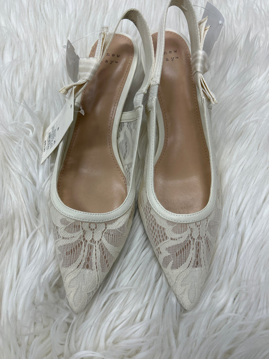 Shoes Heels Kitten By A New Day In Cream, Size:9.5