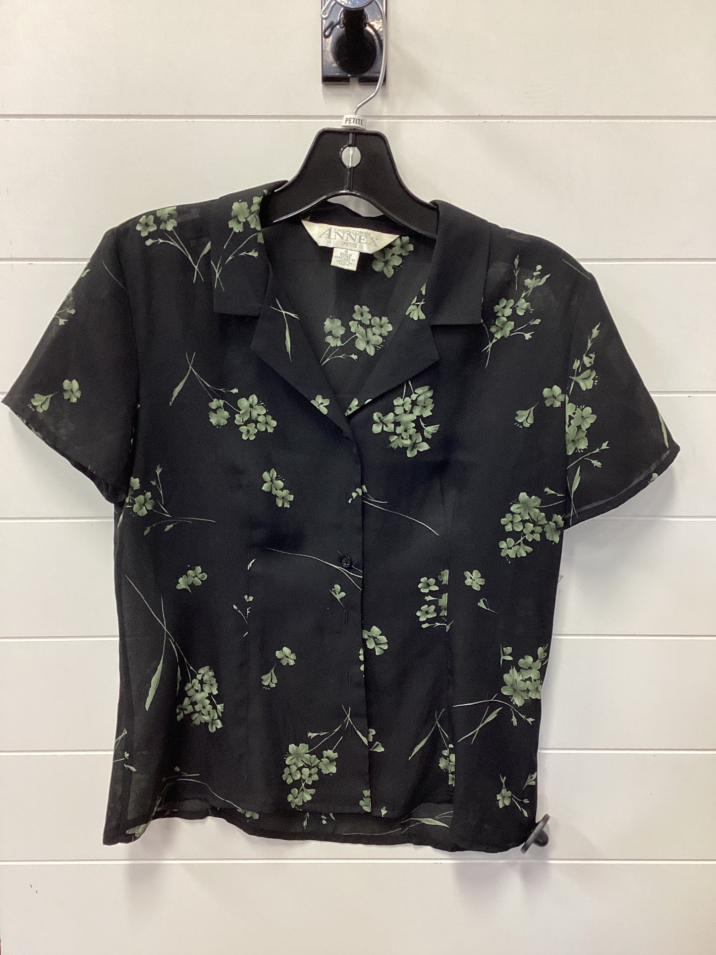 Top Ss By Clothes Mentor In Black, Size:Sp