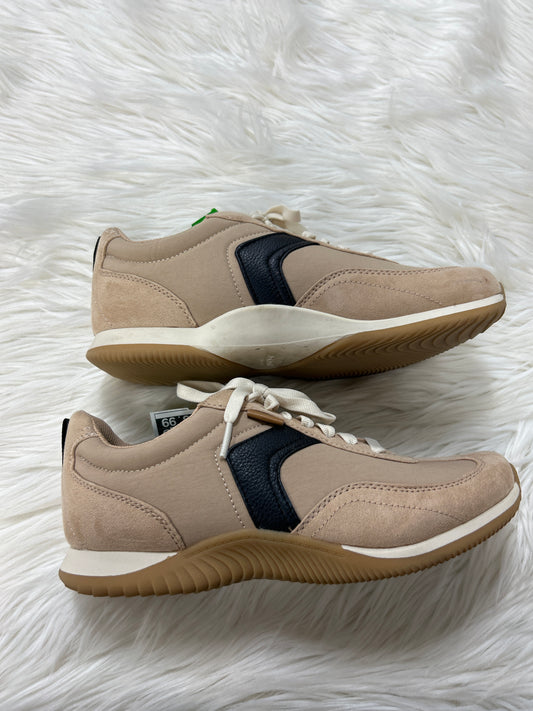 Shoes Sneakers By Dr Scholls In Tan, Size:8