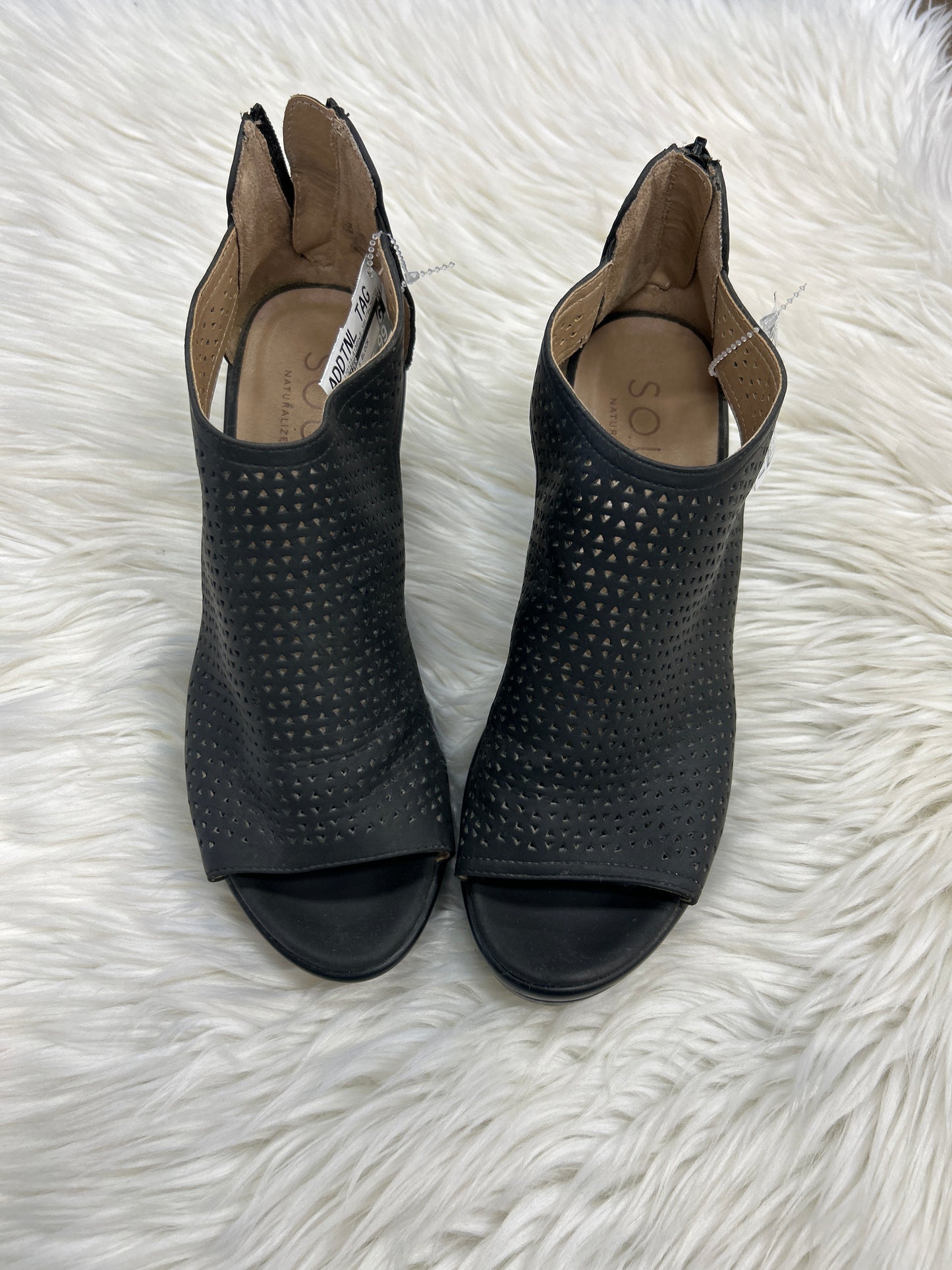 Sandals Heels Block By Naturalizer In Black, Size:8.5