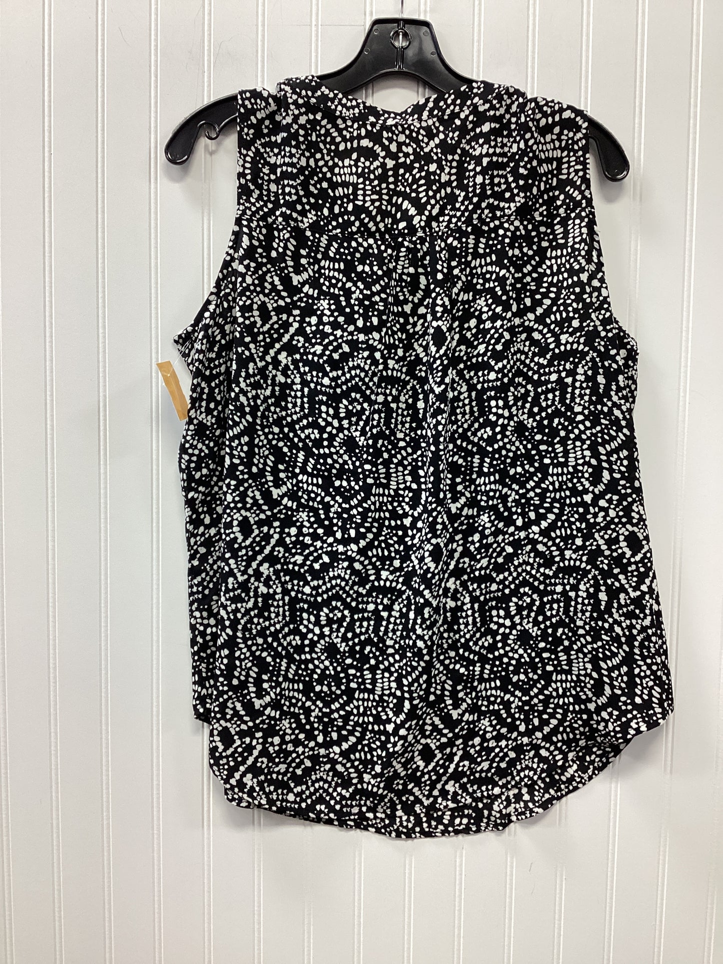 Top Sleeveless By Maurices In Black, Size:Xl NWT