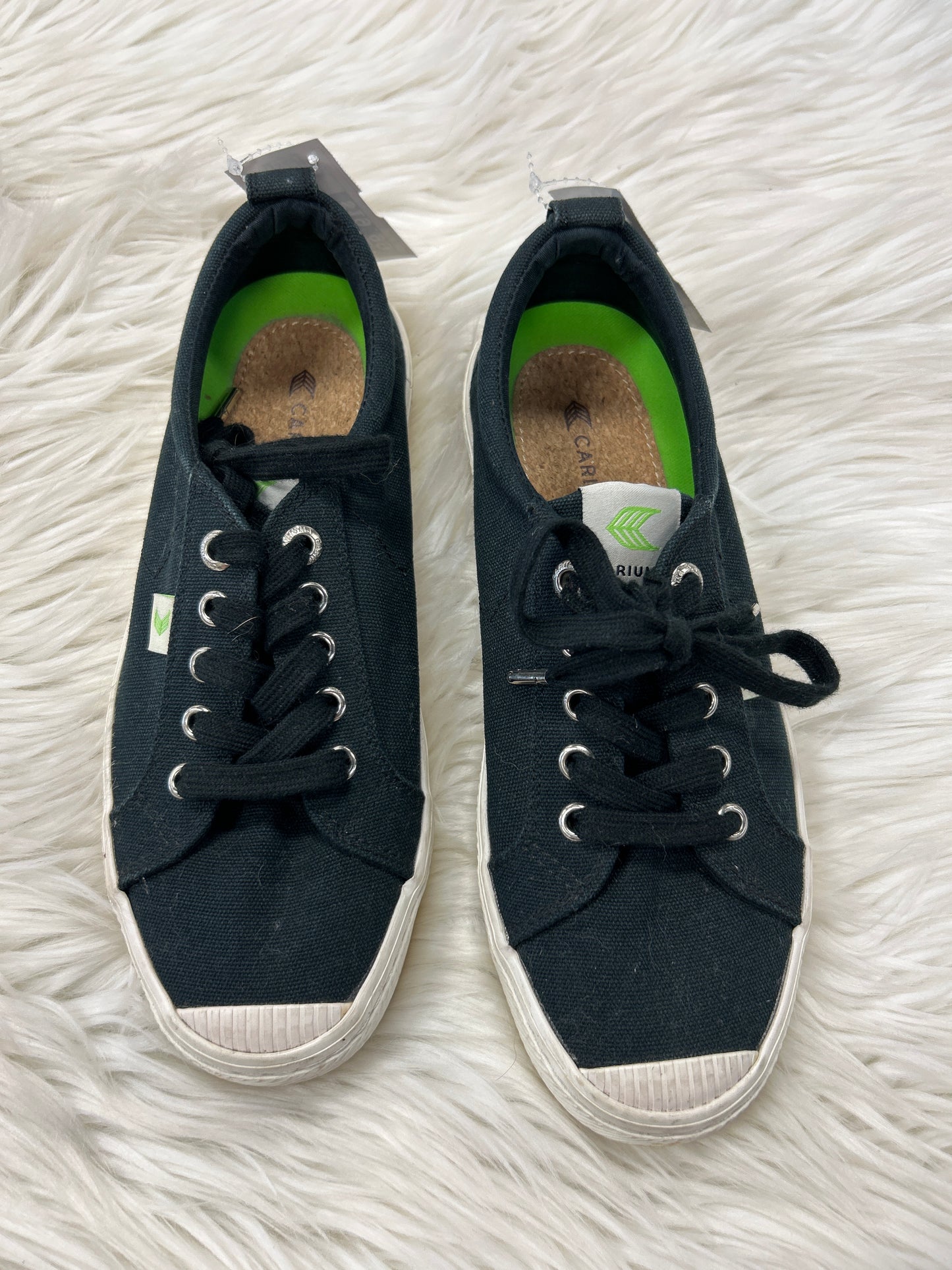 Shoes Sneakers By Cariuma In Black, Size:8