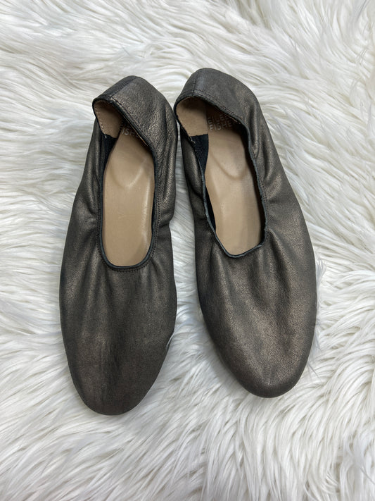 Shoes Flats By Eileen Fisher In Taupe, Size:10