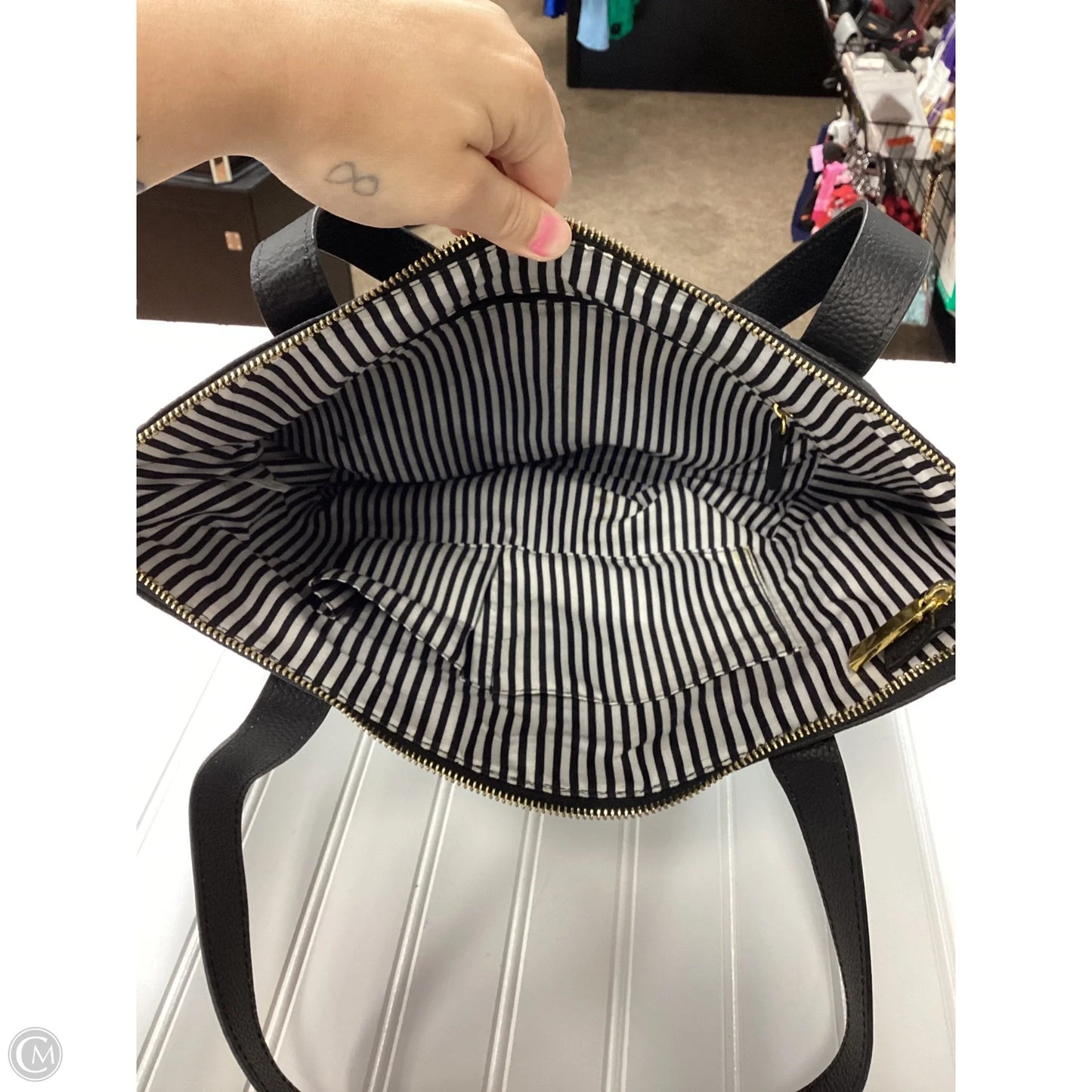 Handbag By Cmc, Size: Large