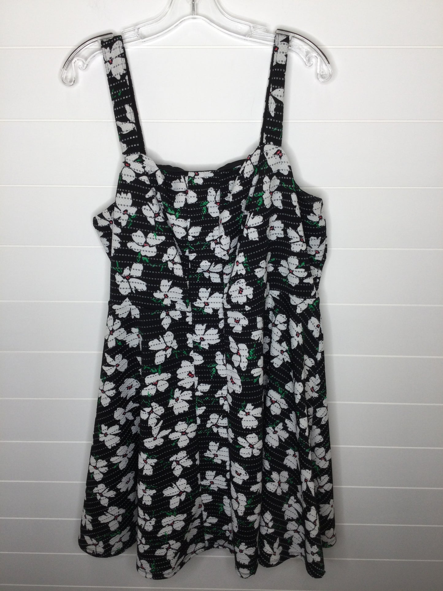 Dress Casual Midi By Torrid  Size: 2x