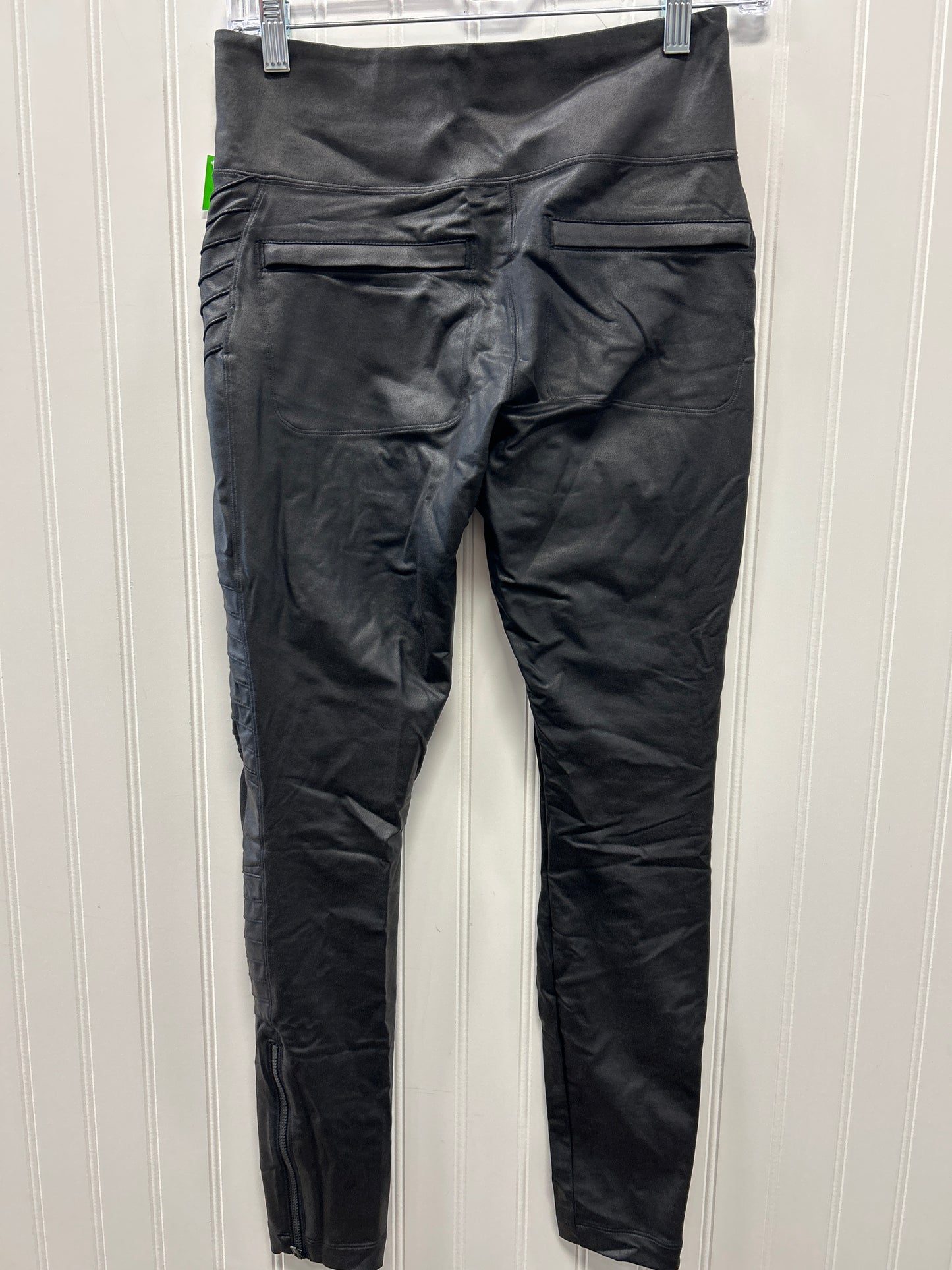 Athletic Leggings Capris By Athleta In Black, Size:S