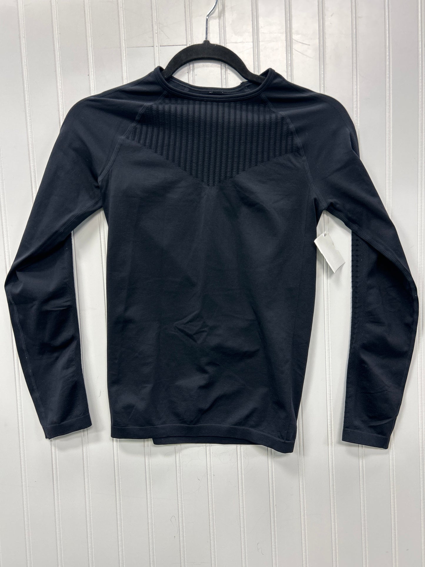 Athletic Top Ls Crewneck By Fabletics In Black, Size:M