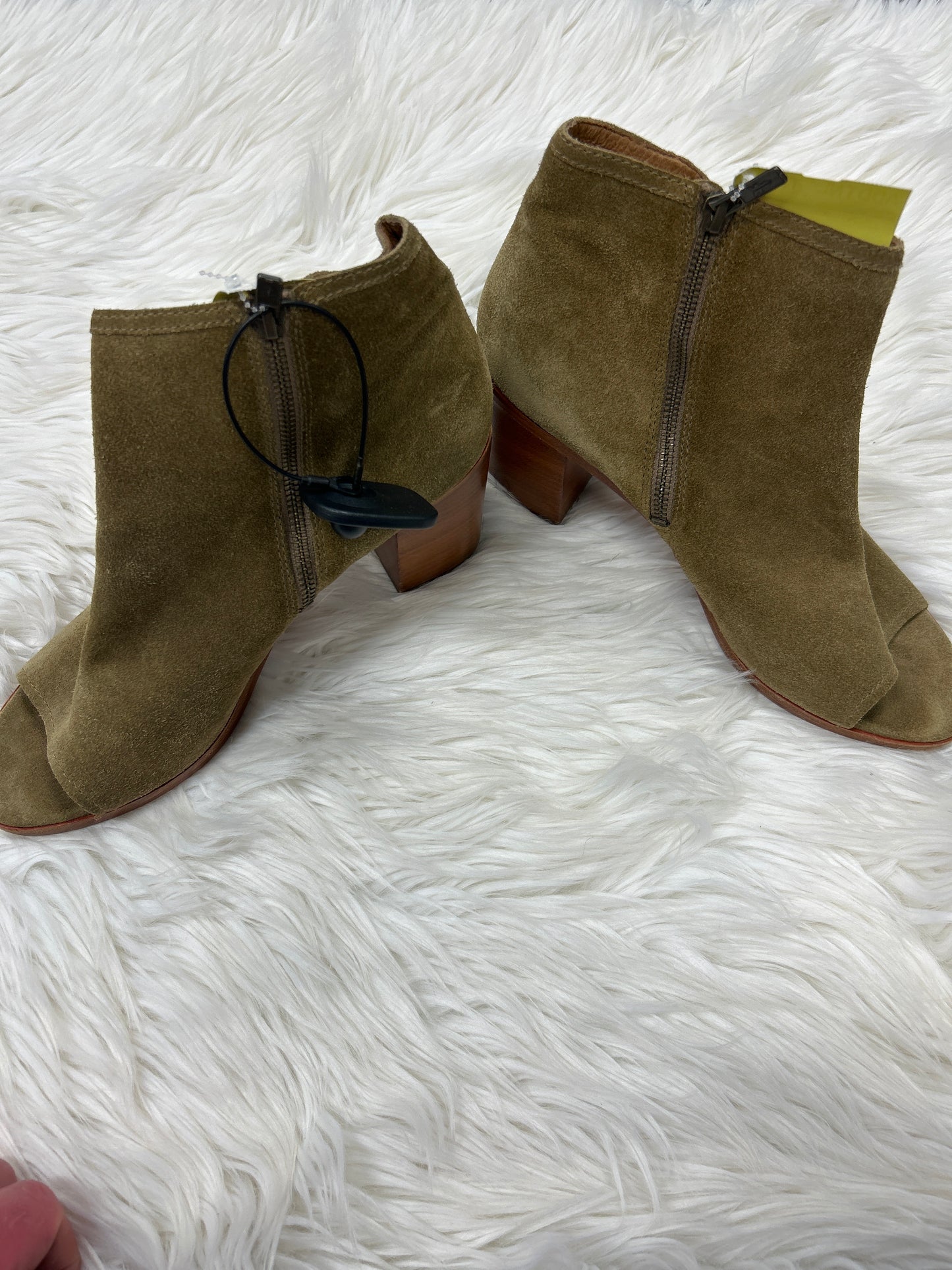 Boots Designer By Frye In Taupe, Size:11