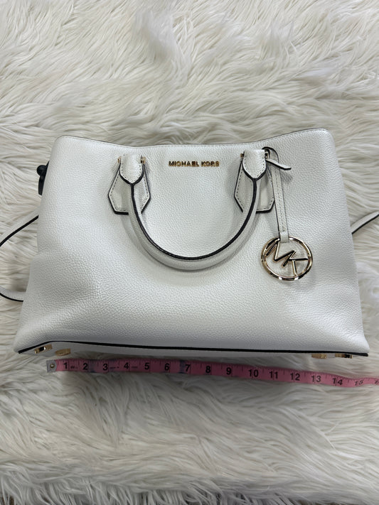 Handbag Designer By Michael Kors In White, Size:Large