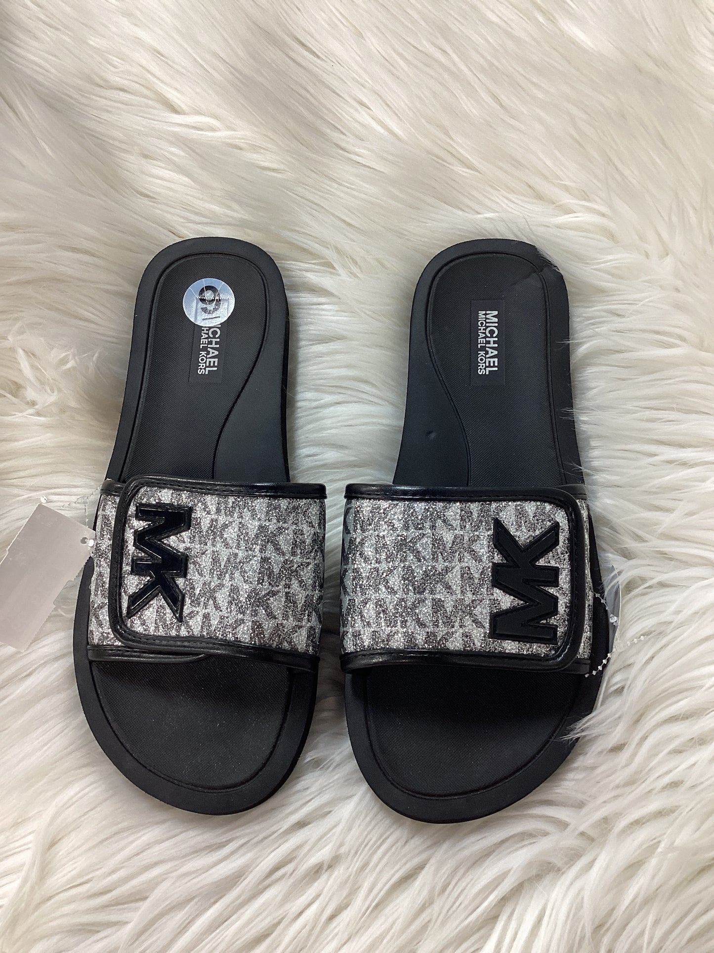 Sandals Flats By Michael By Michael Kors In Black, Size:9