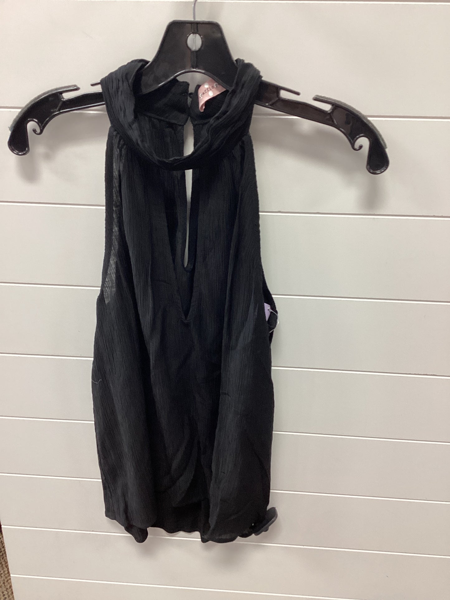Top Sleeveless By Cmc In Black, Size:L