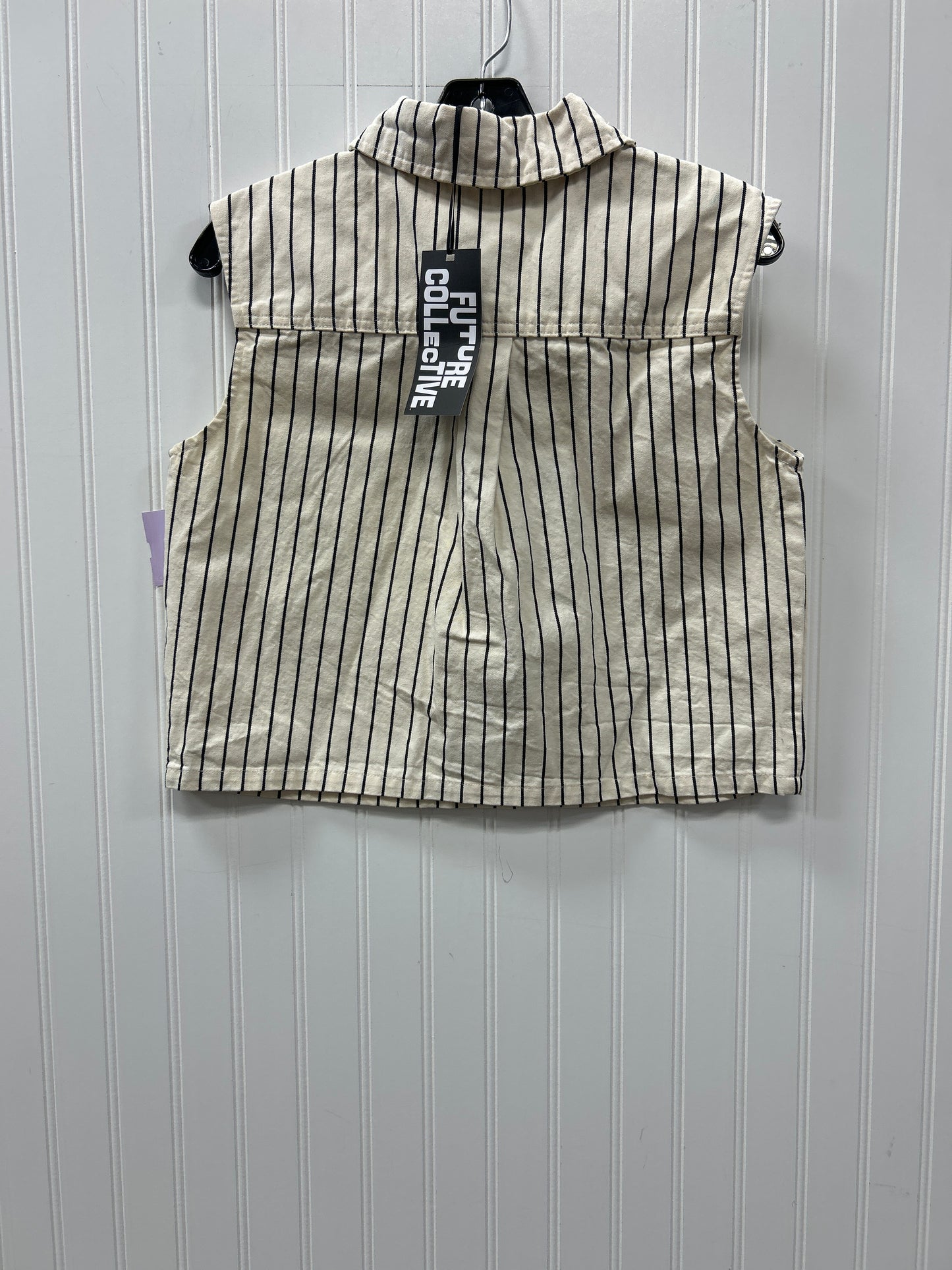 Top Sleeveless By Future Collective In Cream, Size:S