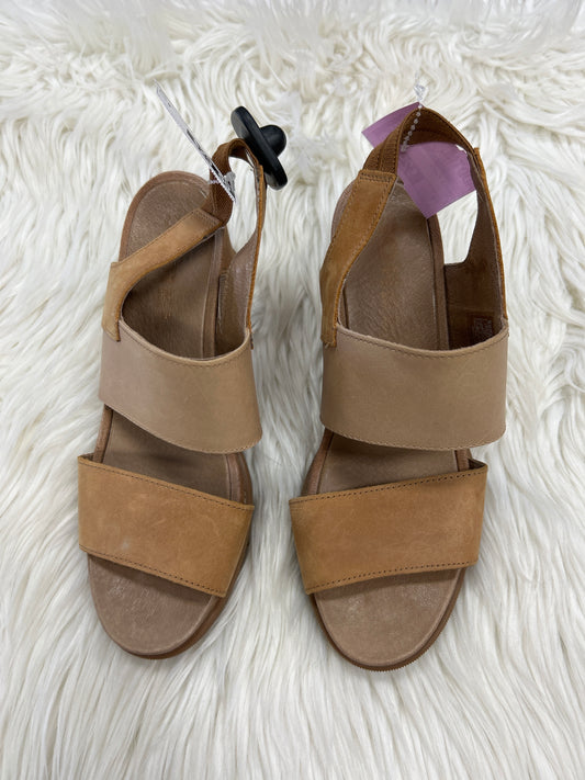 Sandals Flats By Sorel In Tan, Size:9