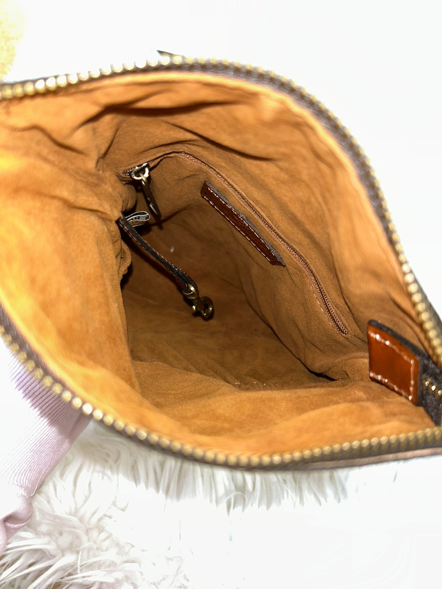 Crossbody Designer By Patricia Nash In Brown, Size:Medium