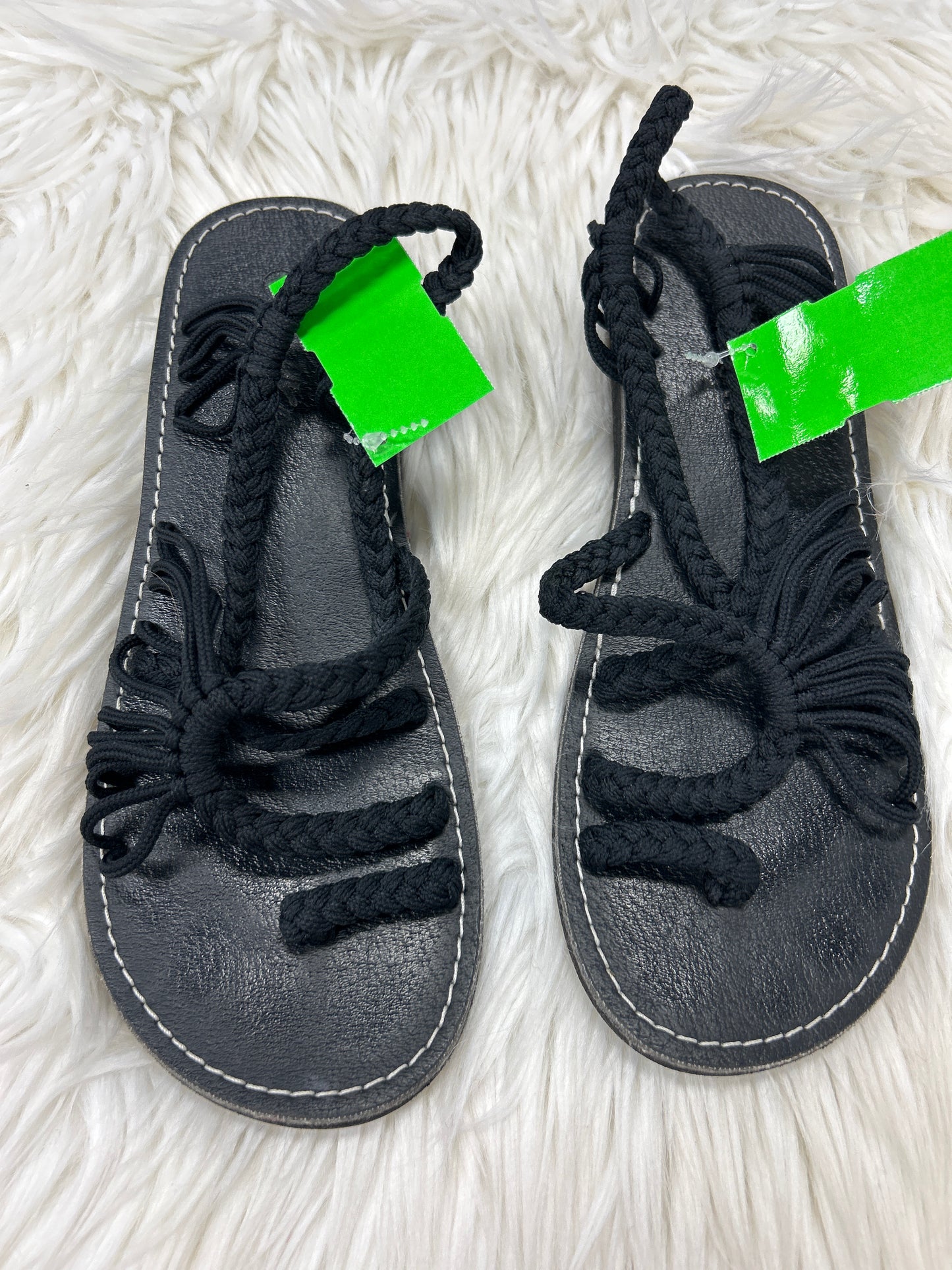 Sandals Flats By Clothes Mentor In Black, Size:7