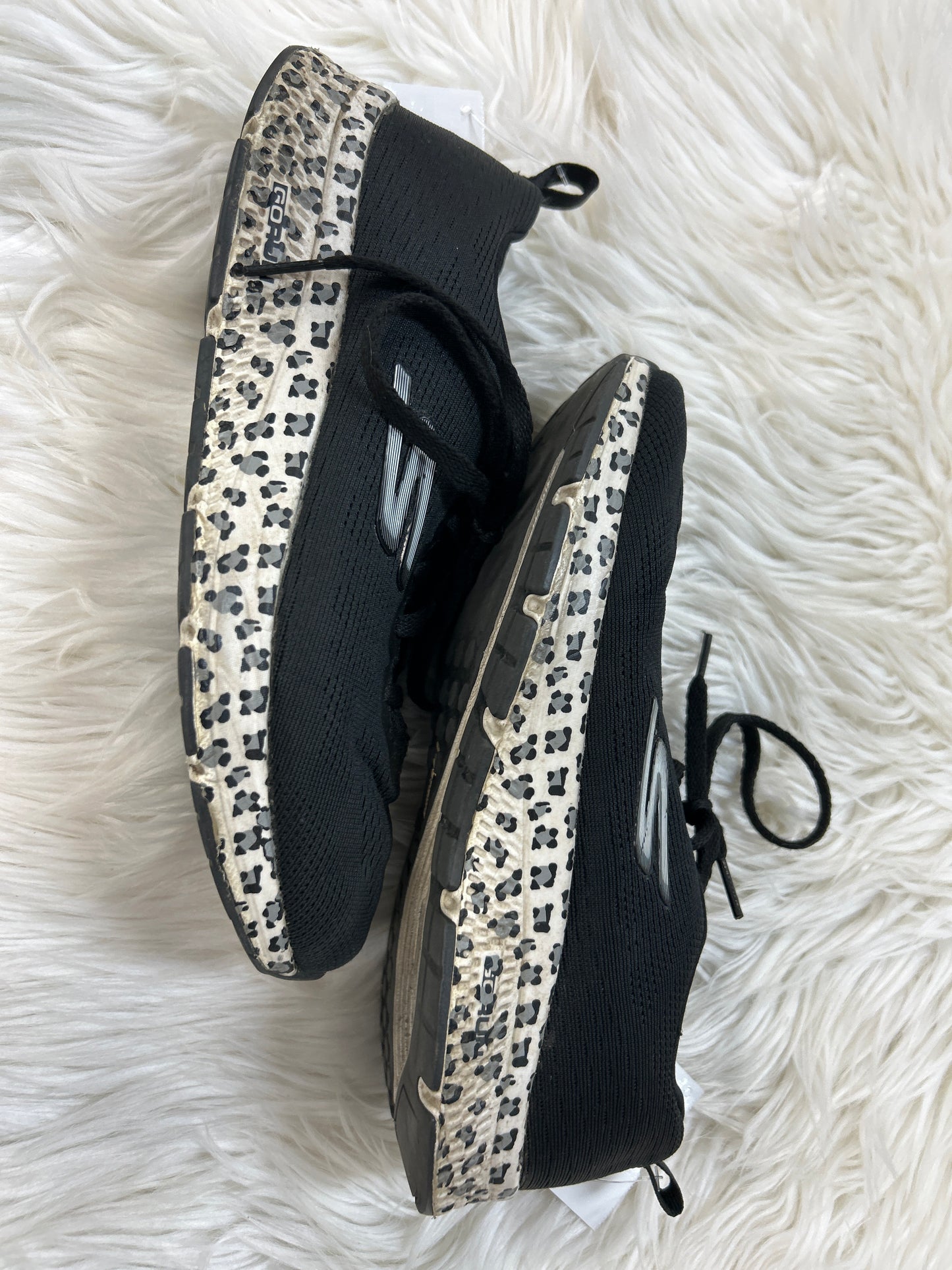 Shoes Athletic By Skechers In Black, Size:8