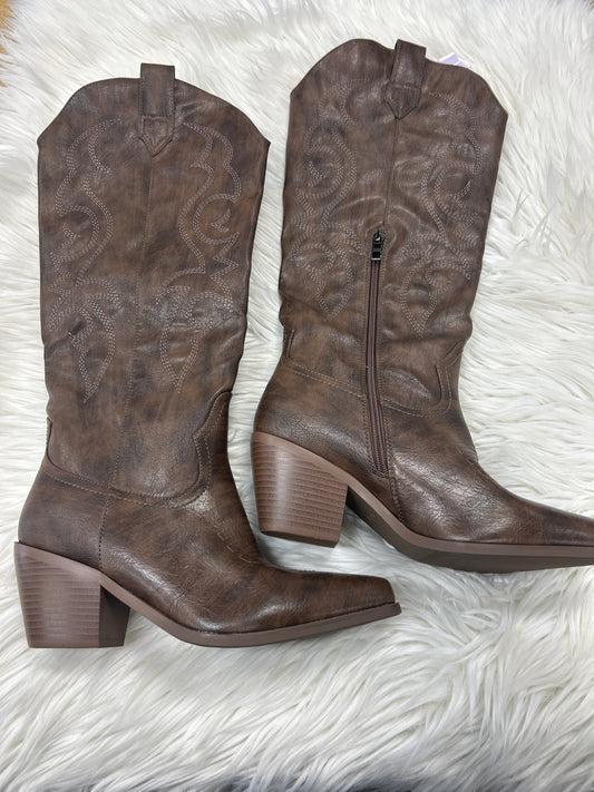 Boots Western By Clothes Mentor In Brown, Size:9