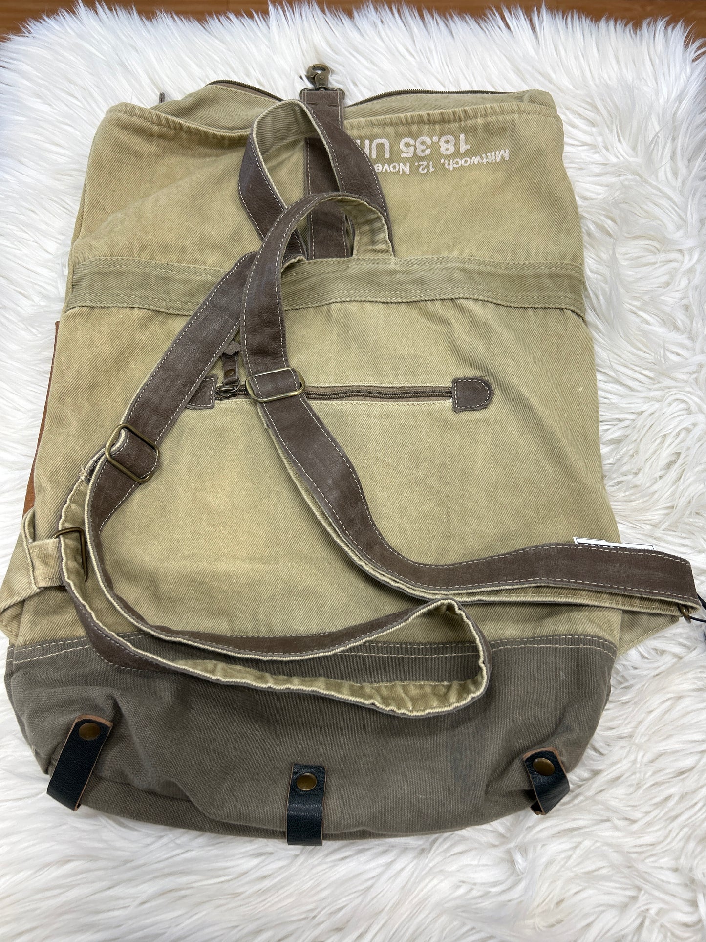 Backpack By Cmc In Tan, Size:Large