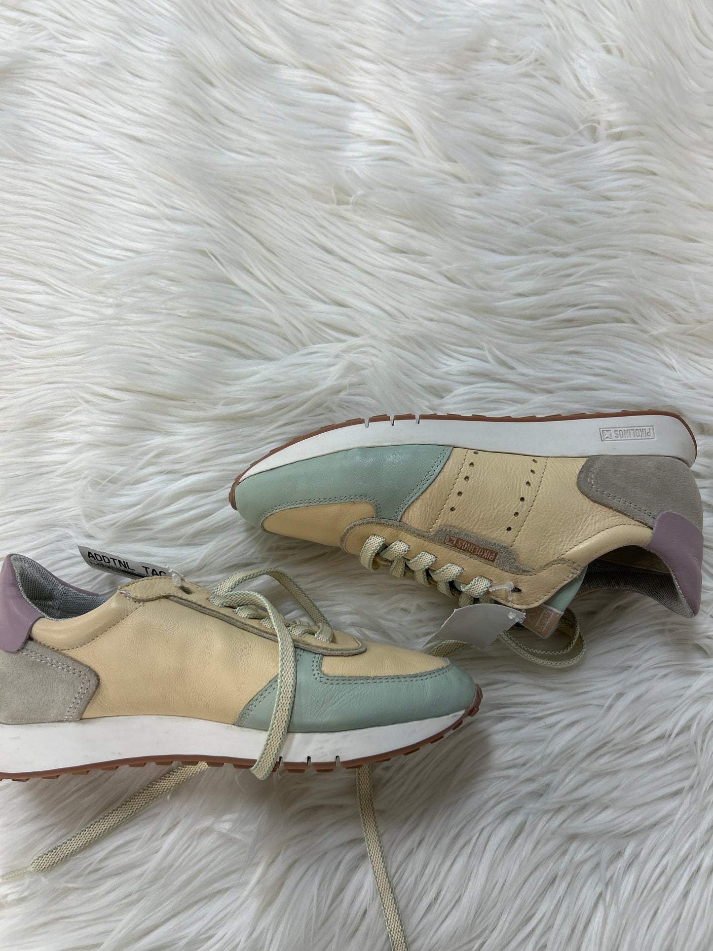 Shoes Sneakers By Pikolinos In Cream, Size:5