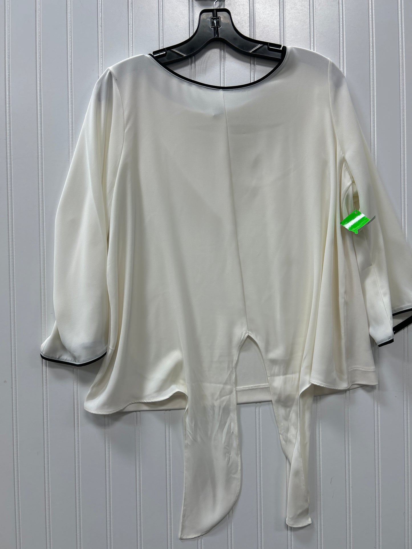 Top Ls By Ann Taylor In White, Size:M