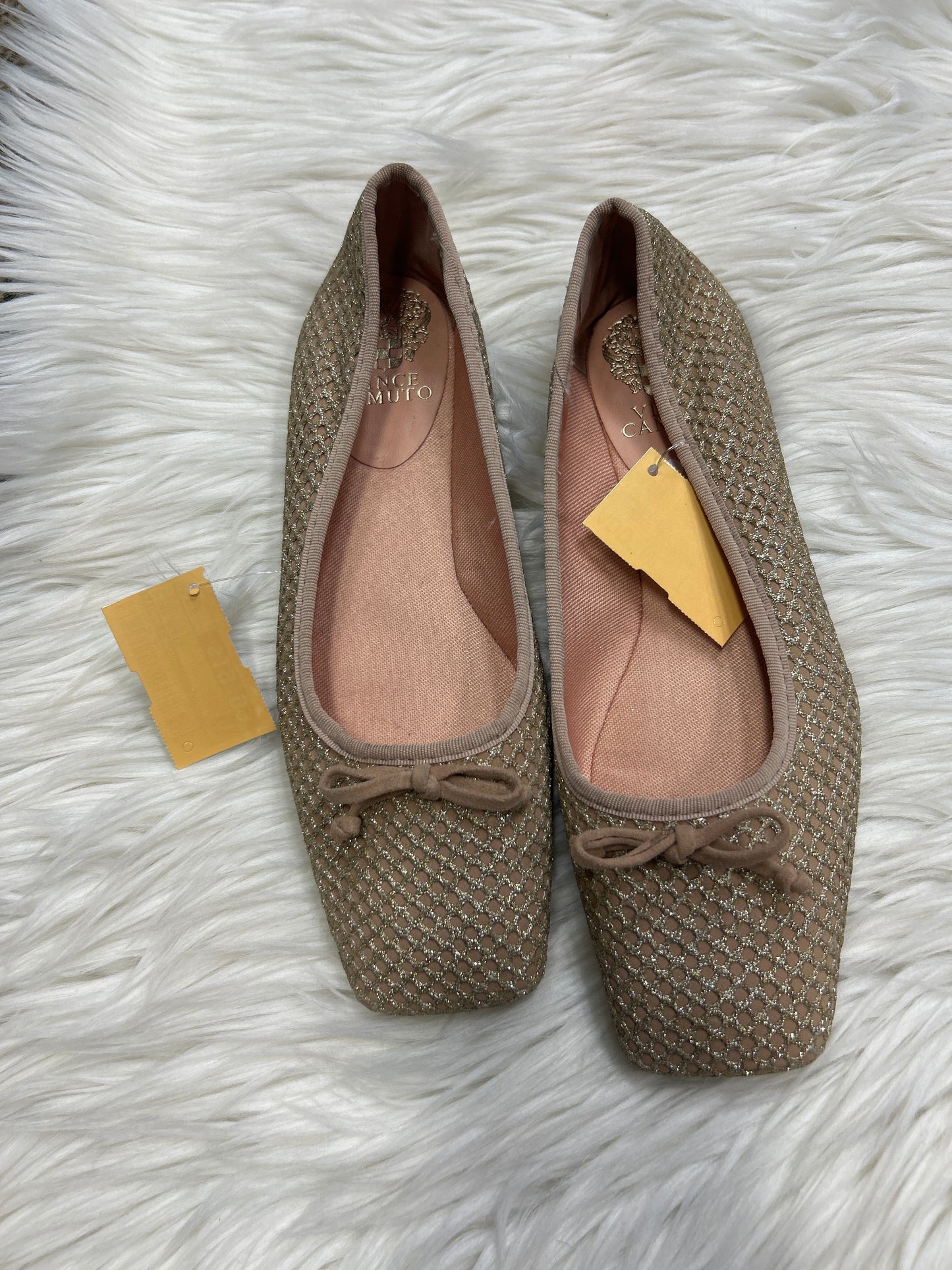 Shoes Flats By Vince Camuto In Gold, Size:7.5