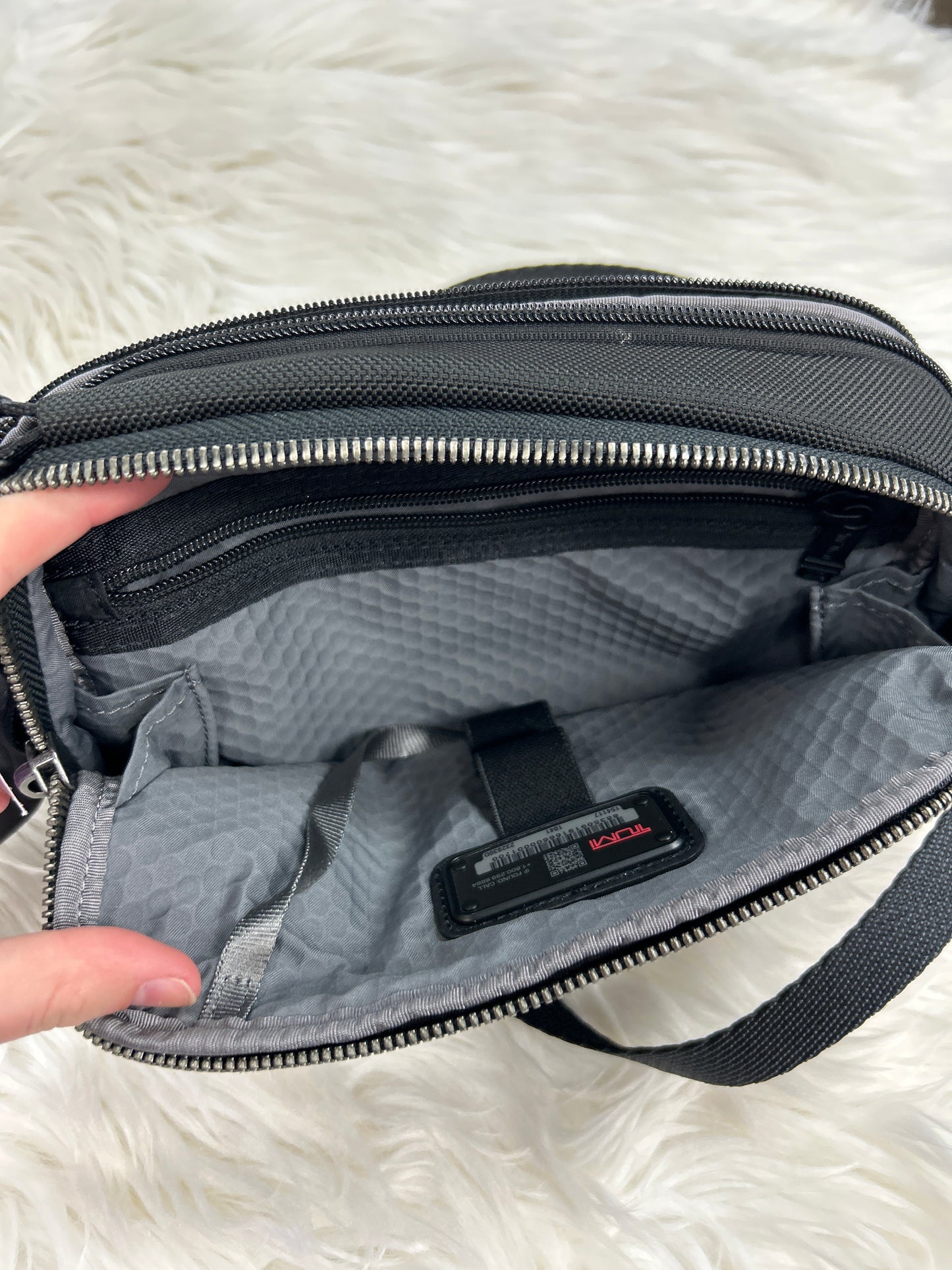 Crossbody Designer By Tumi In Black, Size:Small