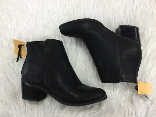 Boots Ankle Heels By Maurices In Black, Size:7