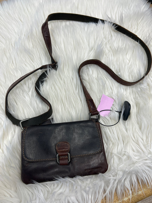 Crossbody Leather By Cmb In Brown, Size:Small